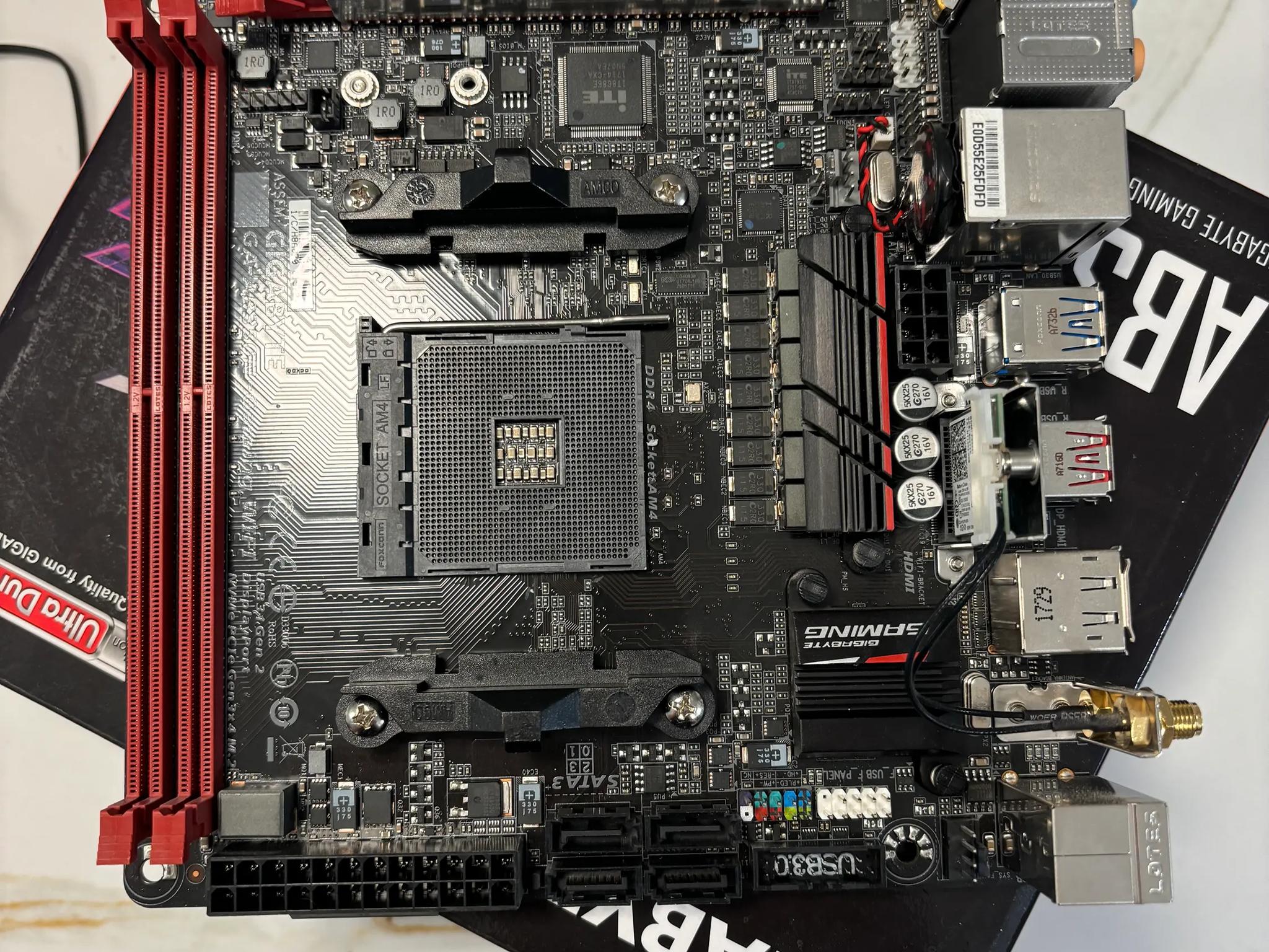 Gigabyte AB350N- Gaming Wifi AM4 mini ITX motherboard