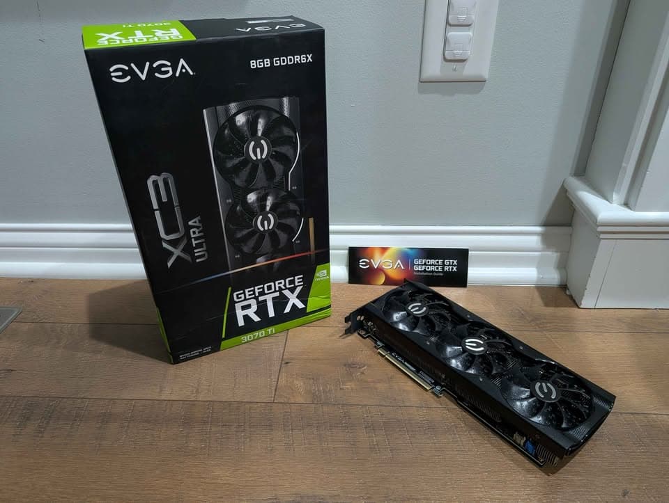 EVGA XC3 ULTRA GAMING GeForce RTX 3070 Ti - 8GB GDDR6X, Metal Backplate