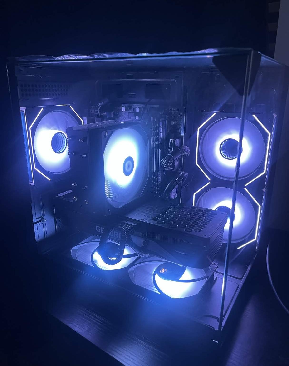Mini Gaming PC | Ryzen 5600 | RTX 3070 | 1 TB SSD | 16GB DDR4