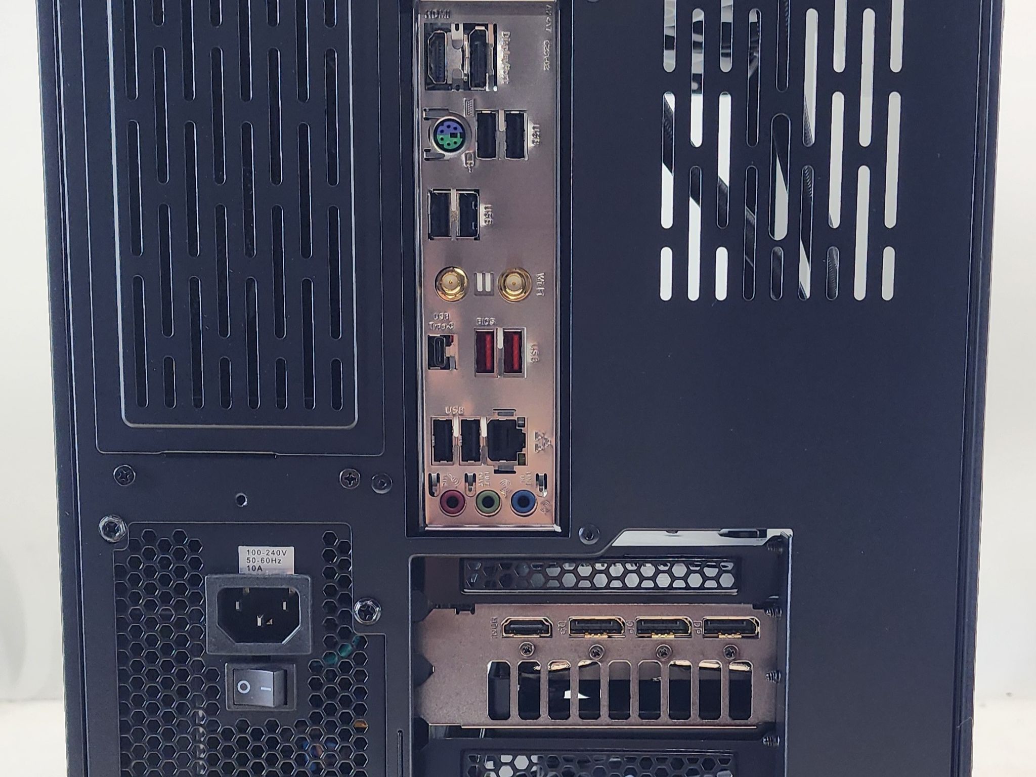 Gaming PC Ryzen 7 9700X 32GB RAM 2TB SSD RTX 5070 Ti 16GB Windows 11 Computer