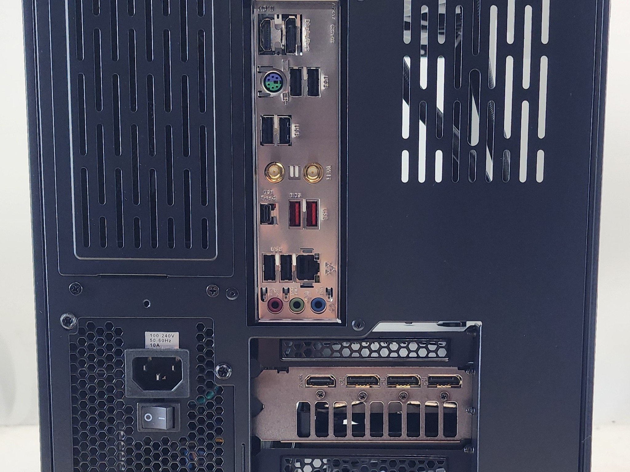 Gaming PC Ryzen 7 9700X 32GB RAM 2TB SSD RTX 5070 Ti 16GB Windows 11 Computer