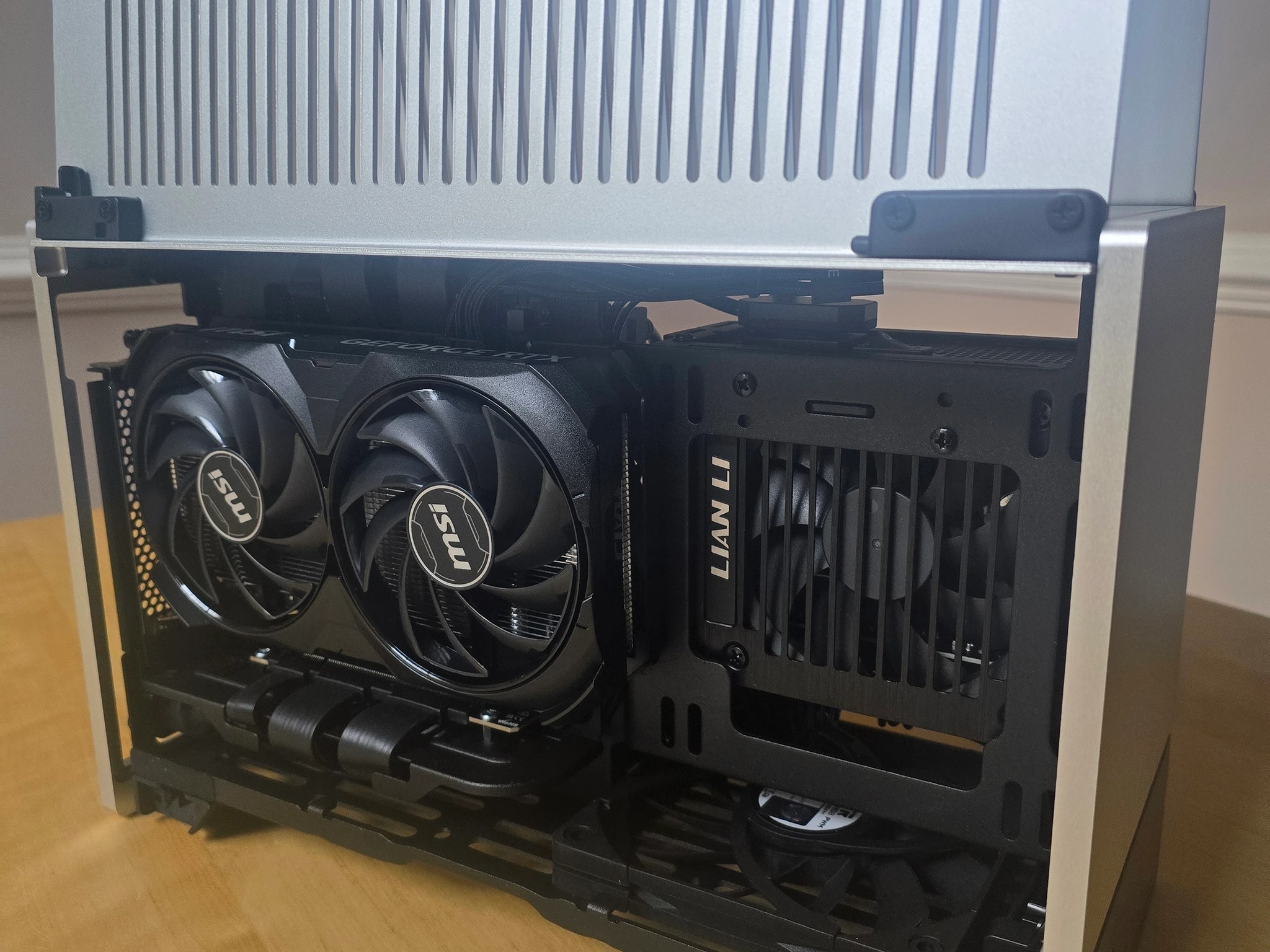 1440p Compact "Silver Badger" | Eats through Fortnite and AAA Games | Nvidia RTX 4060Ti 16GB