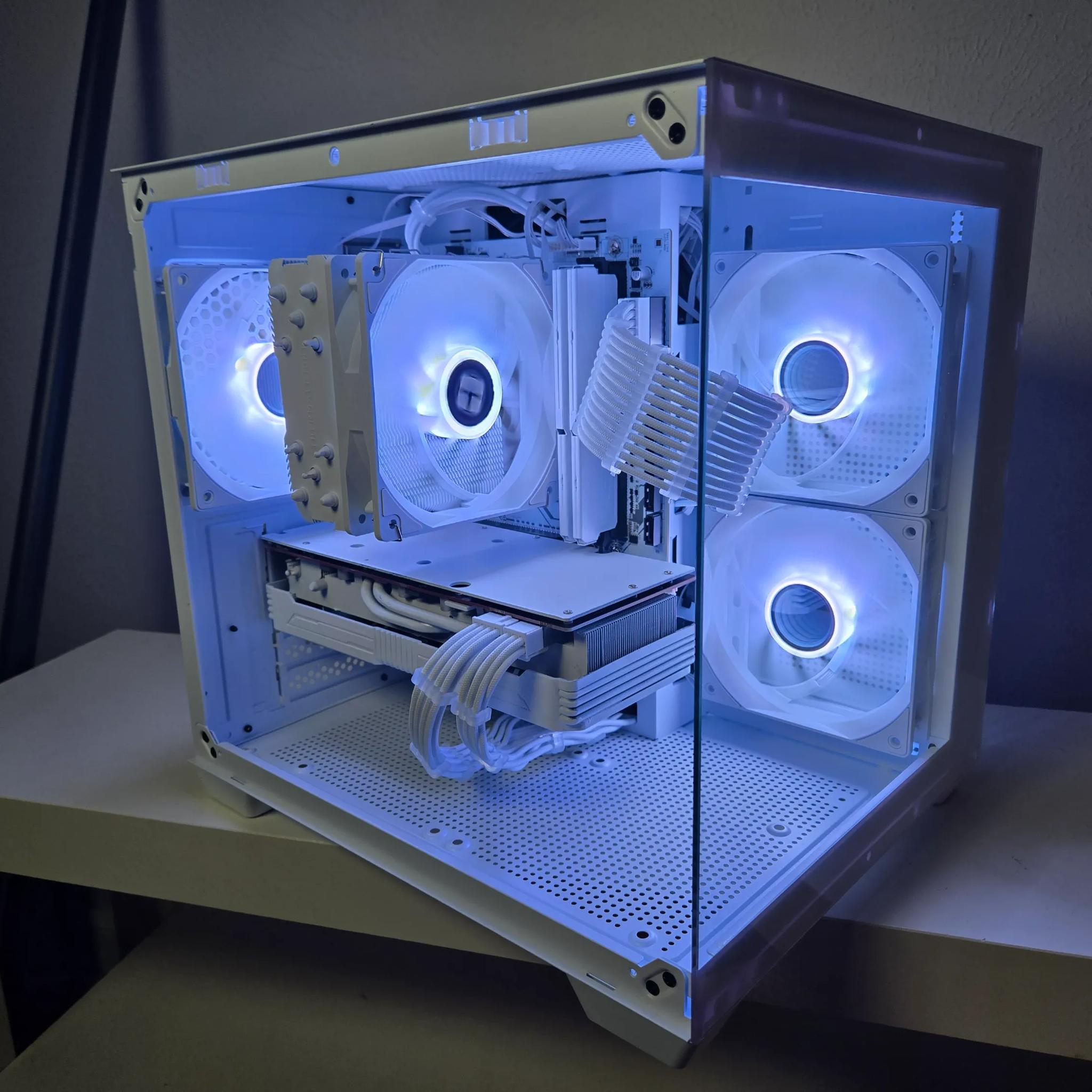 ❄️ SNOWFLAKE | RX 5700XT 8GB | Ryzen 5 3500X | 16GB DDR4 | 512GB NVME SSD
