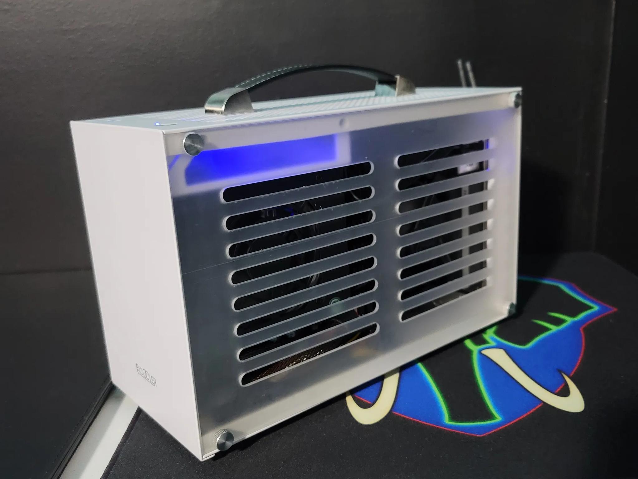 Tiny Tusker Build 1057 i5 5700XT