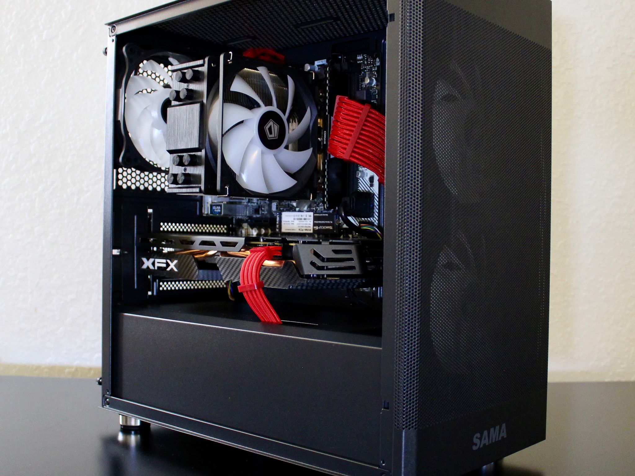 Dark Crimson! Awesome Gaming PC | Ryzen 5 2600 | XFX 580 8GB | 16GB DDR4 | 512GB M.2 | W11 + WiFi |