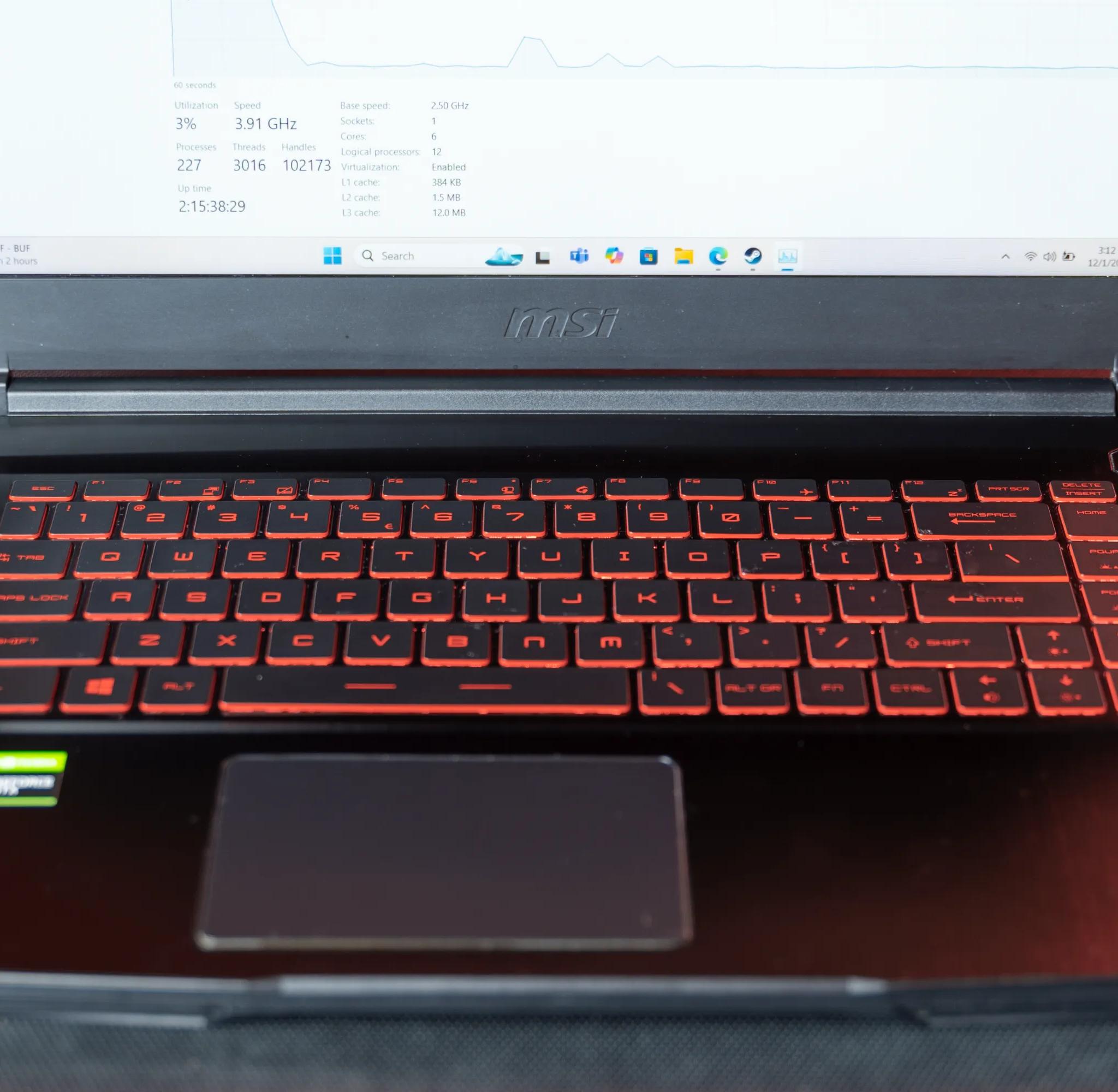 MSI GF63 Thin- GTX 1650- i5 10500H- 1TB M.2-16GB RAM 15.6"