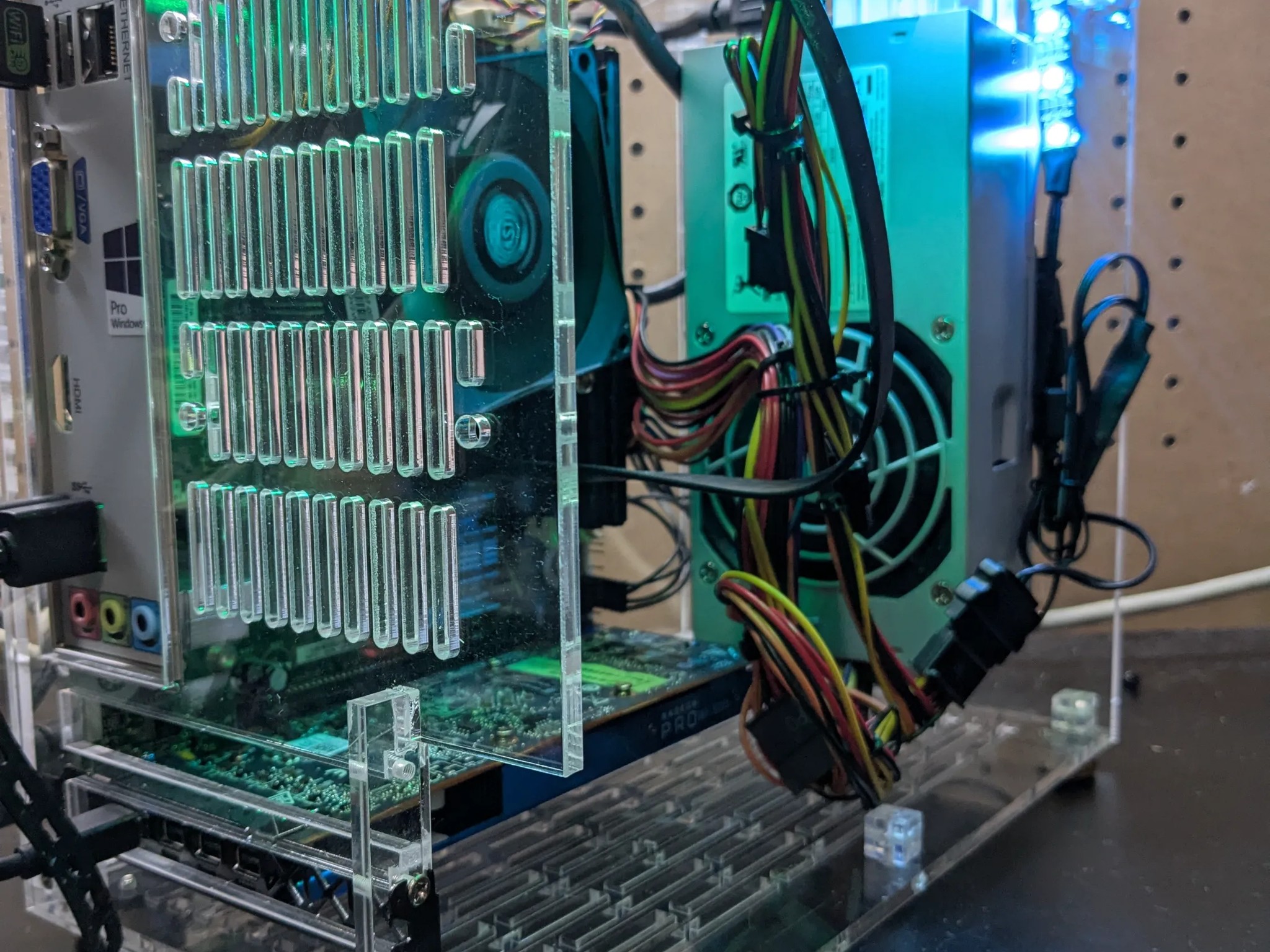 90 FPS Fortnite | 180 Day Warranty | See-Through Case, i5-4590T, 16GB RAM, 4GB GPU, 512GB SSD, Win10