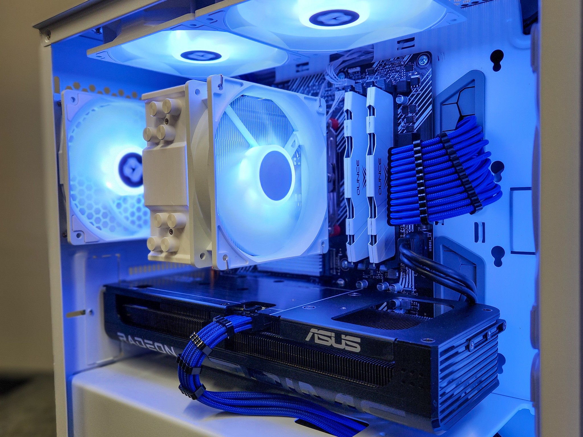 Arctic Blaze 🔥 Custom Gaming PC | Ryzen 7 5800XT | RX 9060 XT | 32GB RAM | 1TB SSD