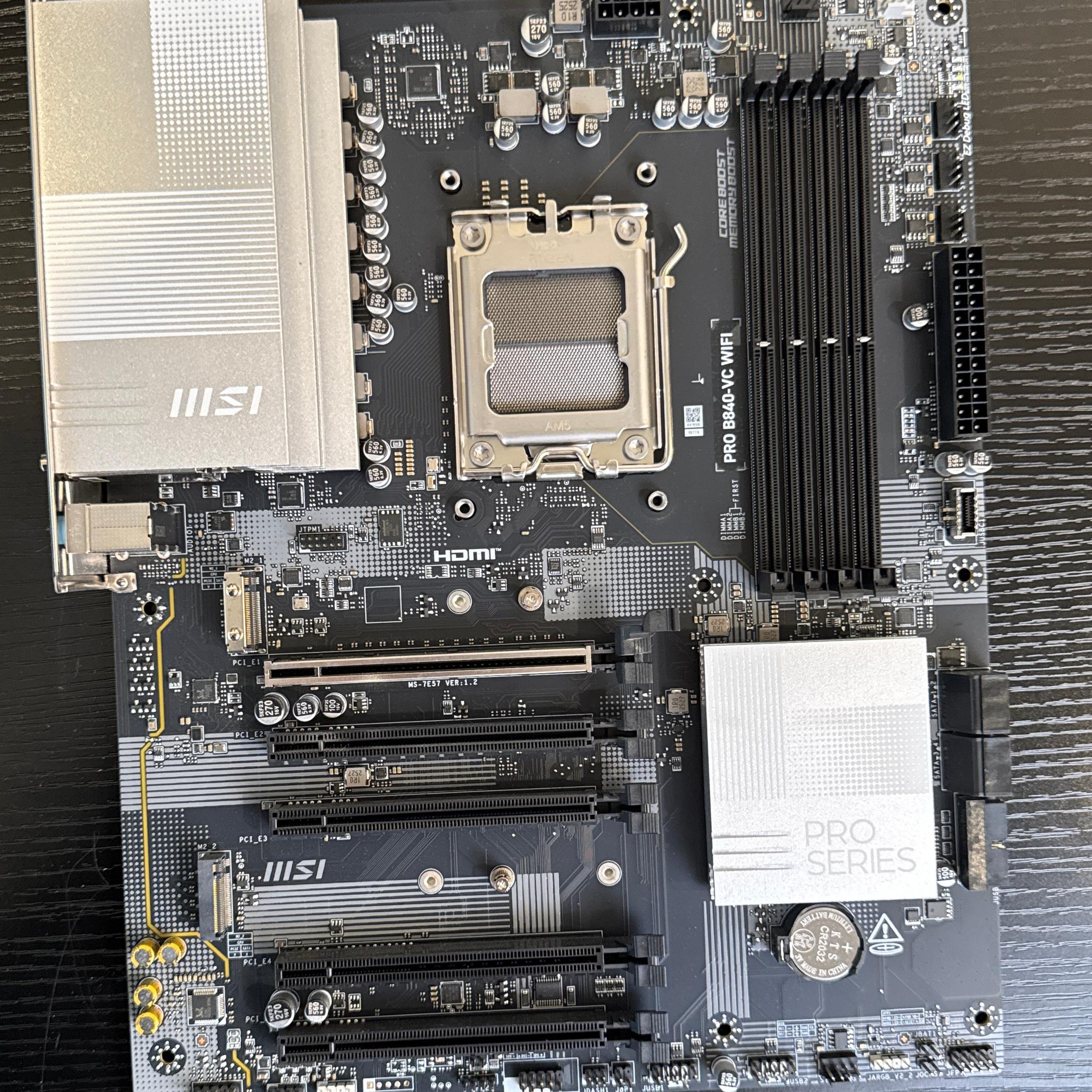 MSI B840-VC Wifi AM5 motherboard