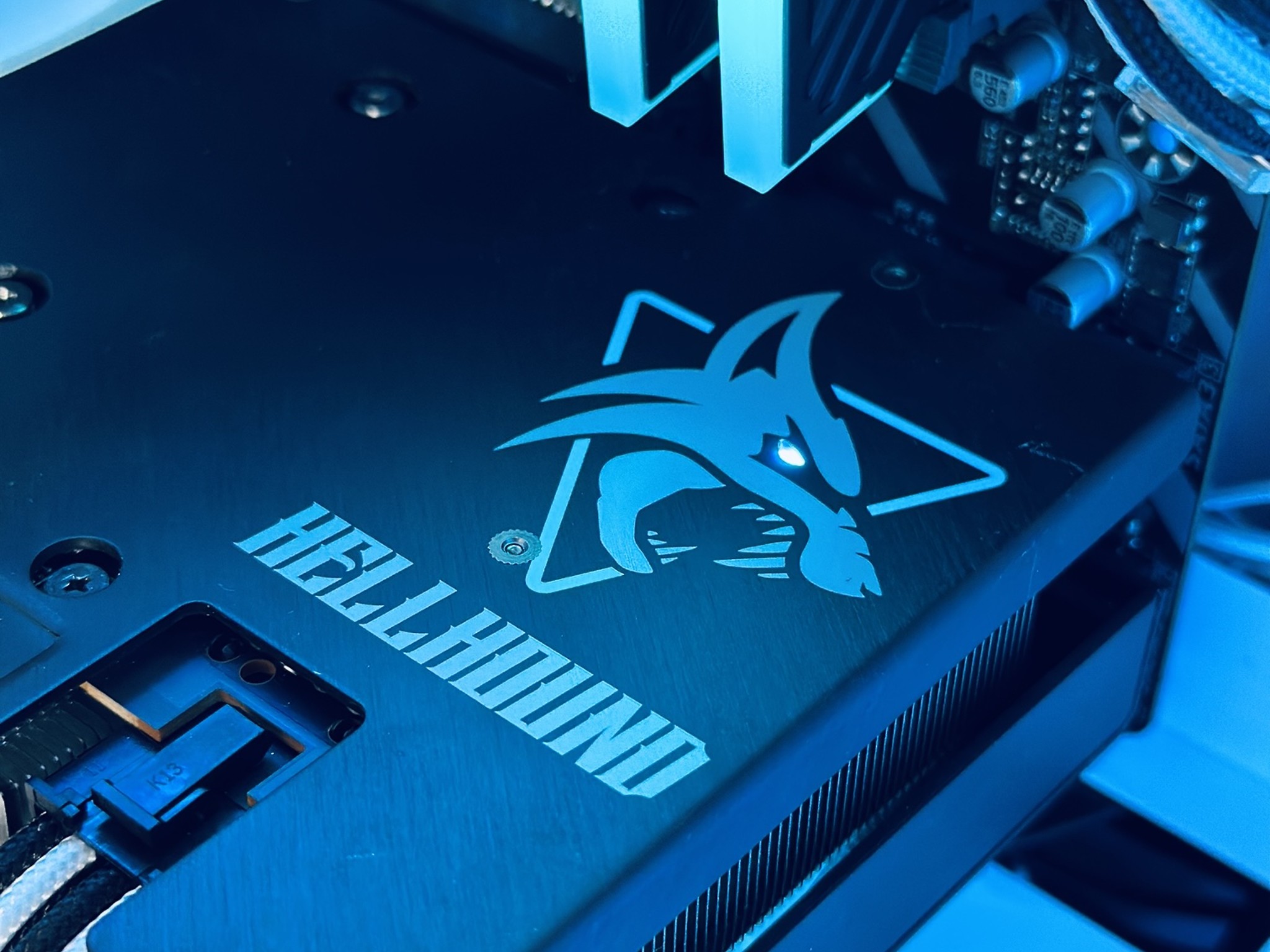 RX 6650XT | AMD Ryzen 7 2700X | 16GB RAM | 1TB SSD | Gaming/Streaming PC WIFI WIN10