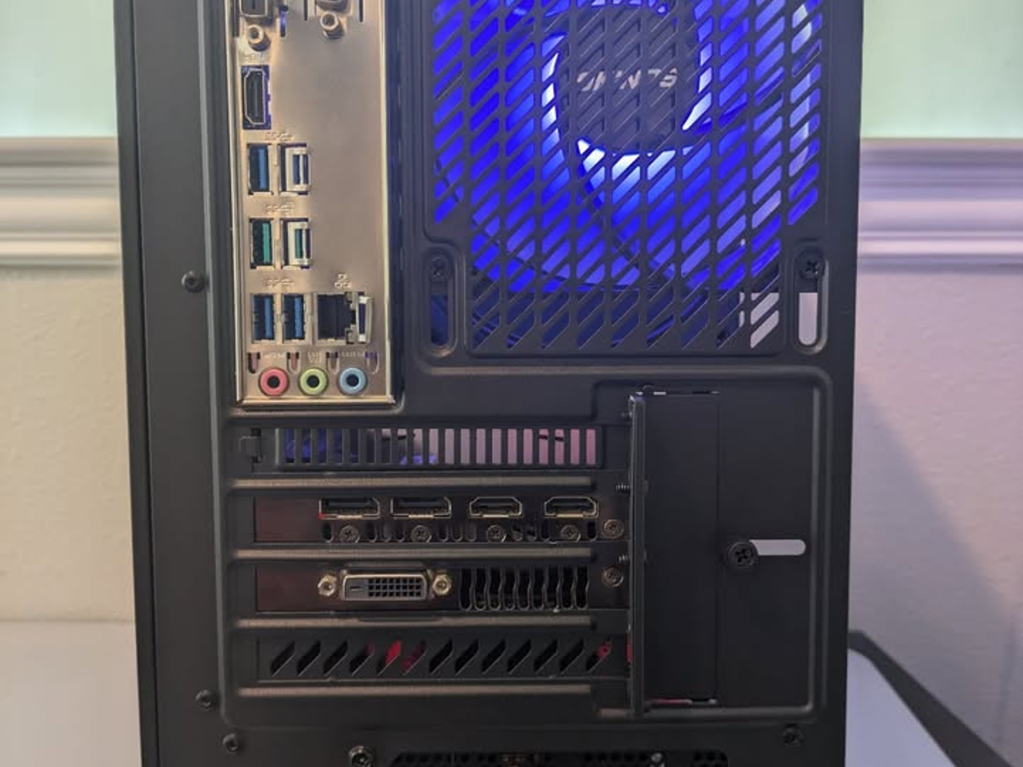 Blackout Gaming PC ~ GTX 1080 Ti 11GB