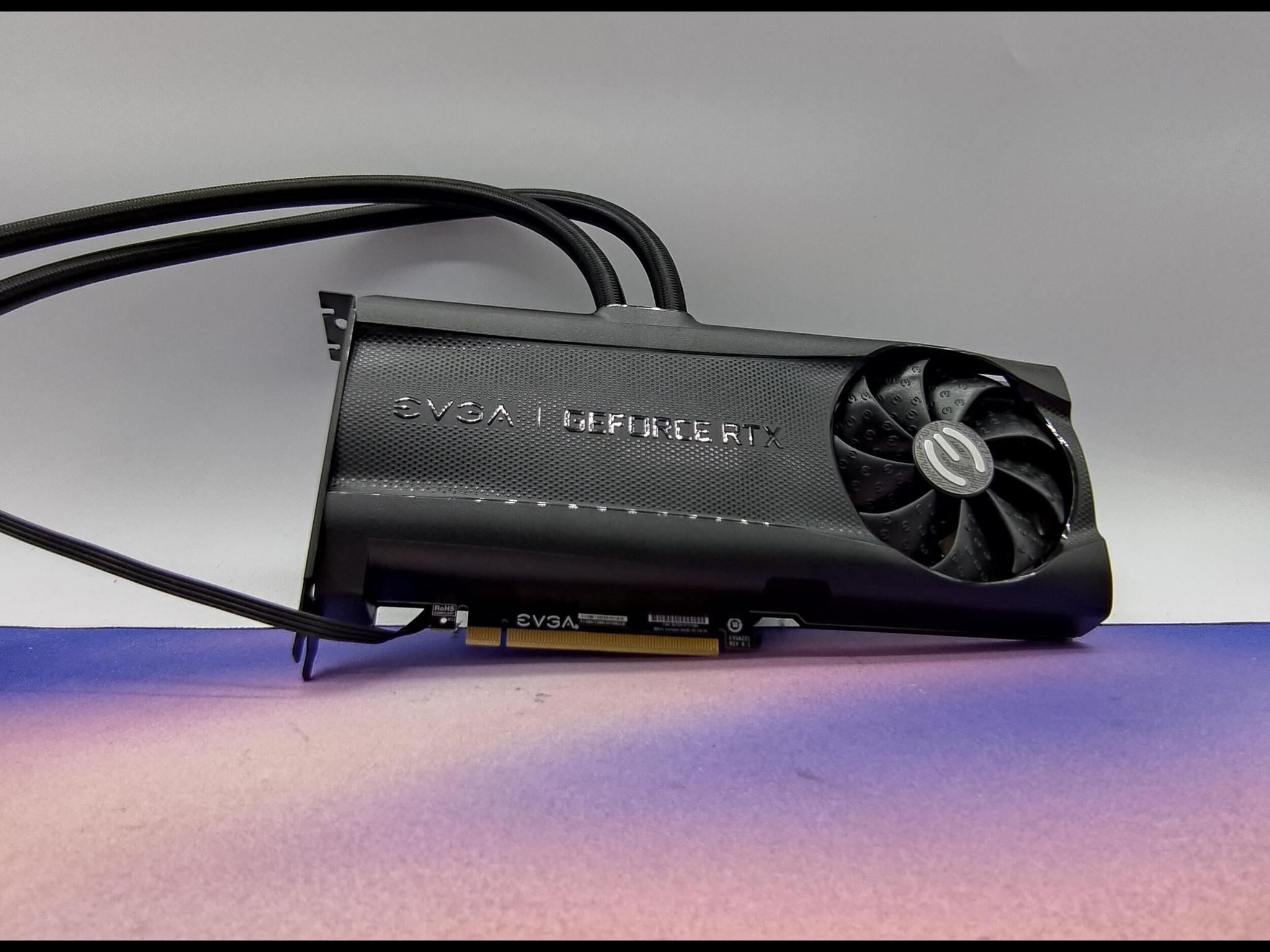 EVGA RTX 3090 XC3 Ultra Hybrid Gaming