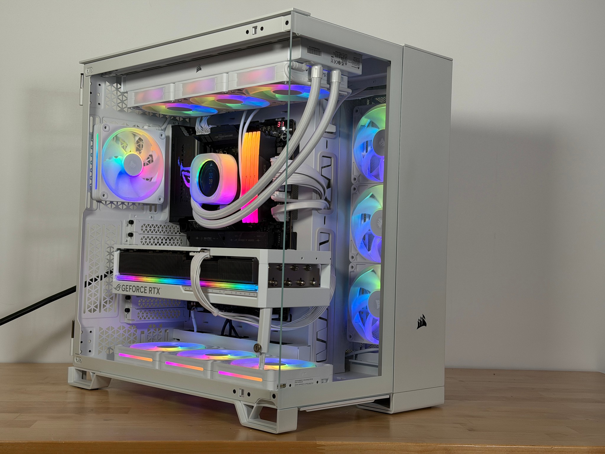 RTX 5090 Ryzen 9 9950x3d 192gb DDR5 4tb NVME Gaming PC