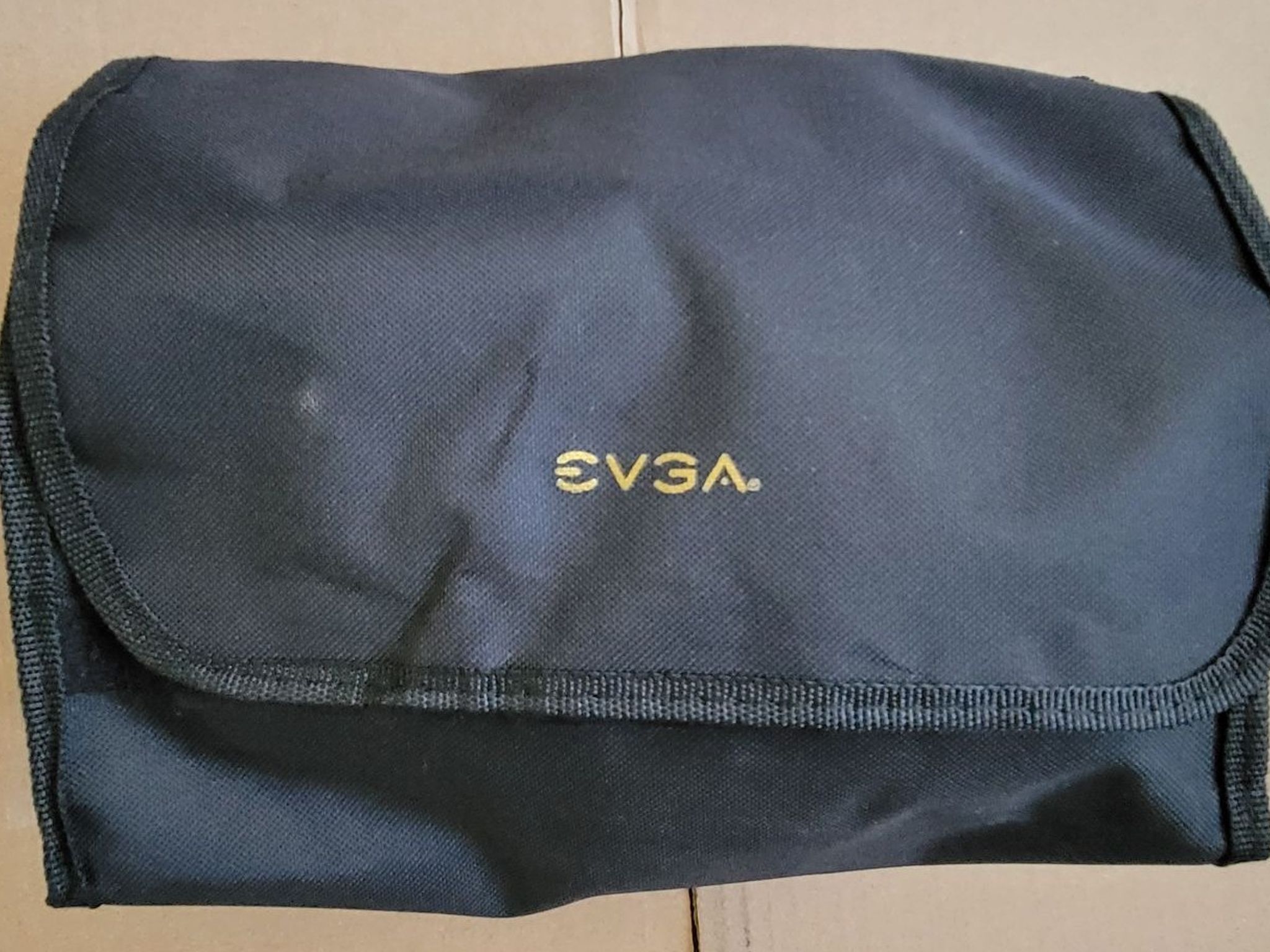 EVGA SuperNOVA 1600 P2 80+ PLATINUM 1600 Watt Power Supply - Used