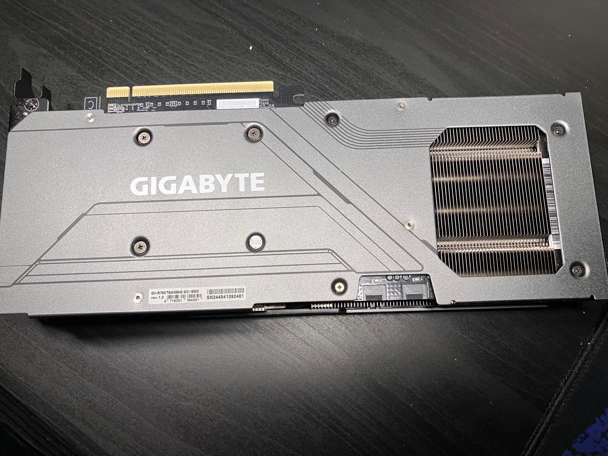 Gigabyte Radeon RX 7600 XT GAMING OC 16G