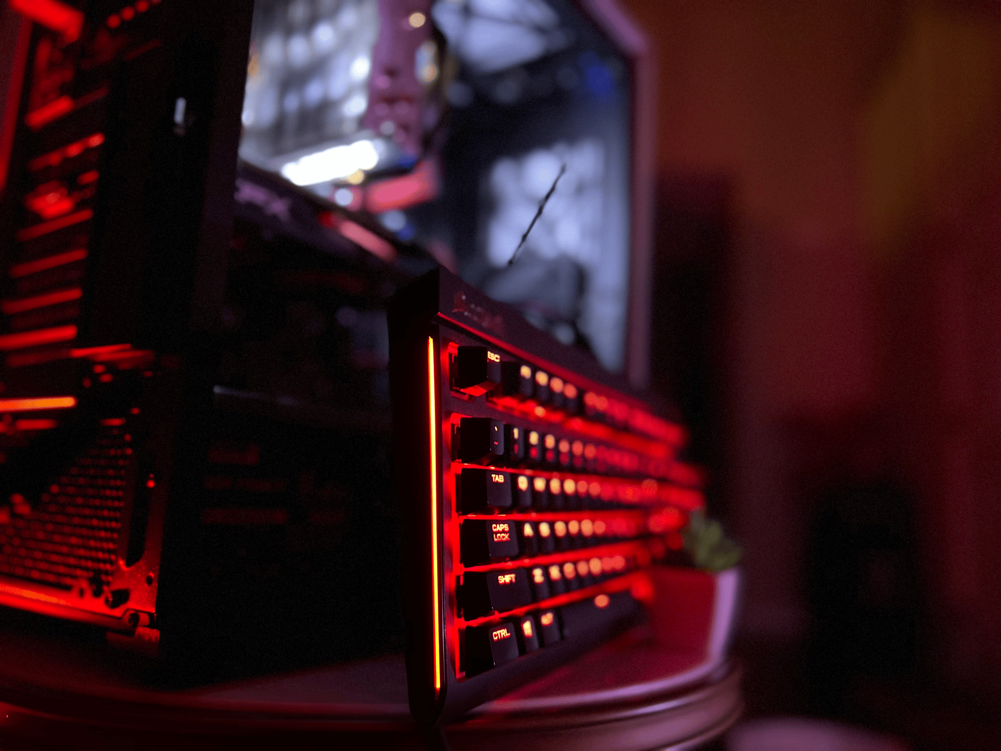 Handsome Rouge || Core i5-6400/RX 570 + Modded Keyboard Bundle
