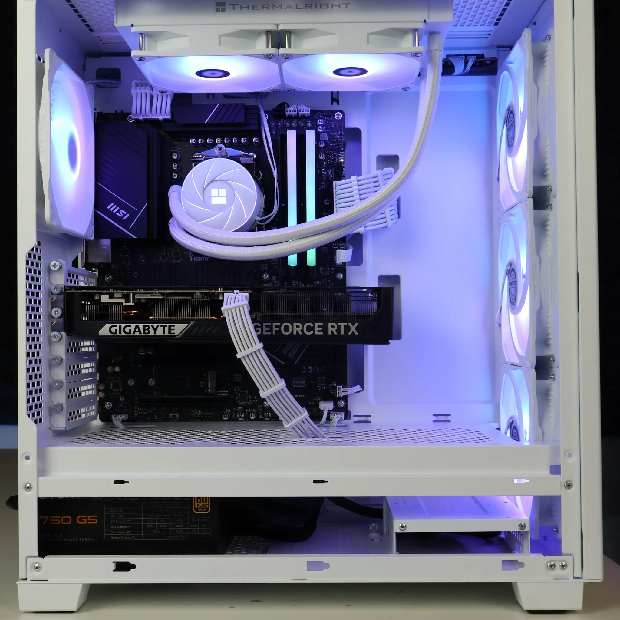⚪ Ryzen 7 7700X/RTX 5070 12GB Gaming/Streaming PC ⚪