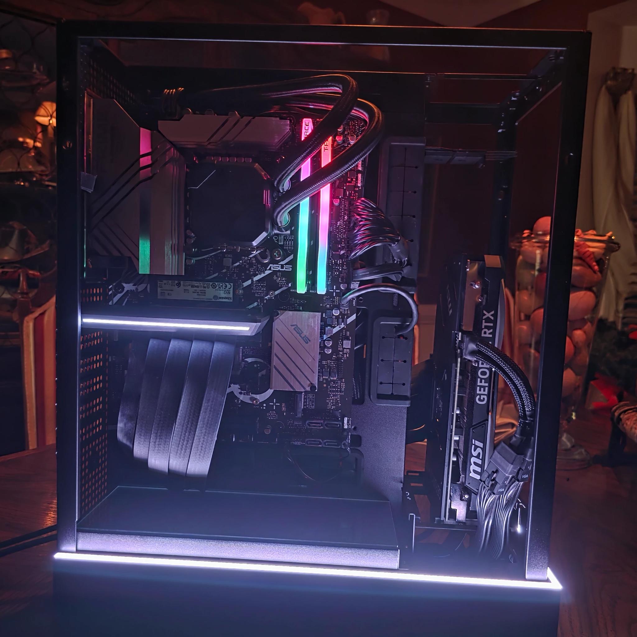 🌊 1440p Gaming Beast | I7-14700F | RTX 4070TI | 1TB SSD | 32GB RAM | WiFi 7 & Bluetooth ⛈️