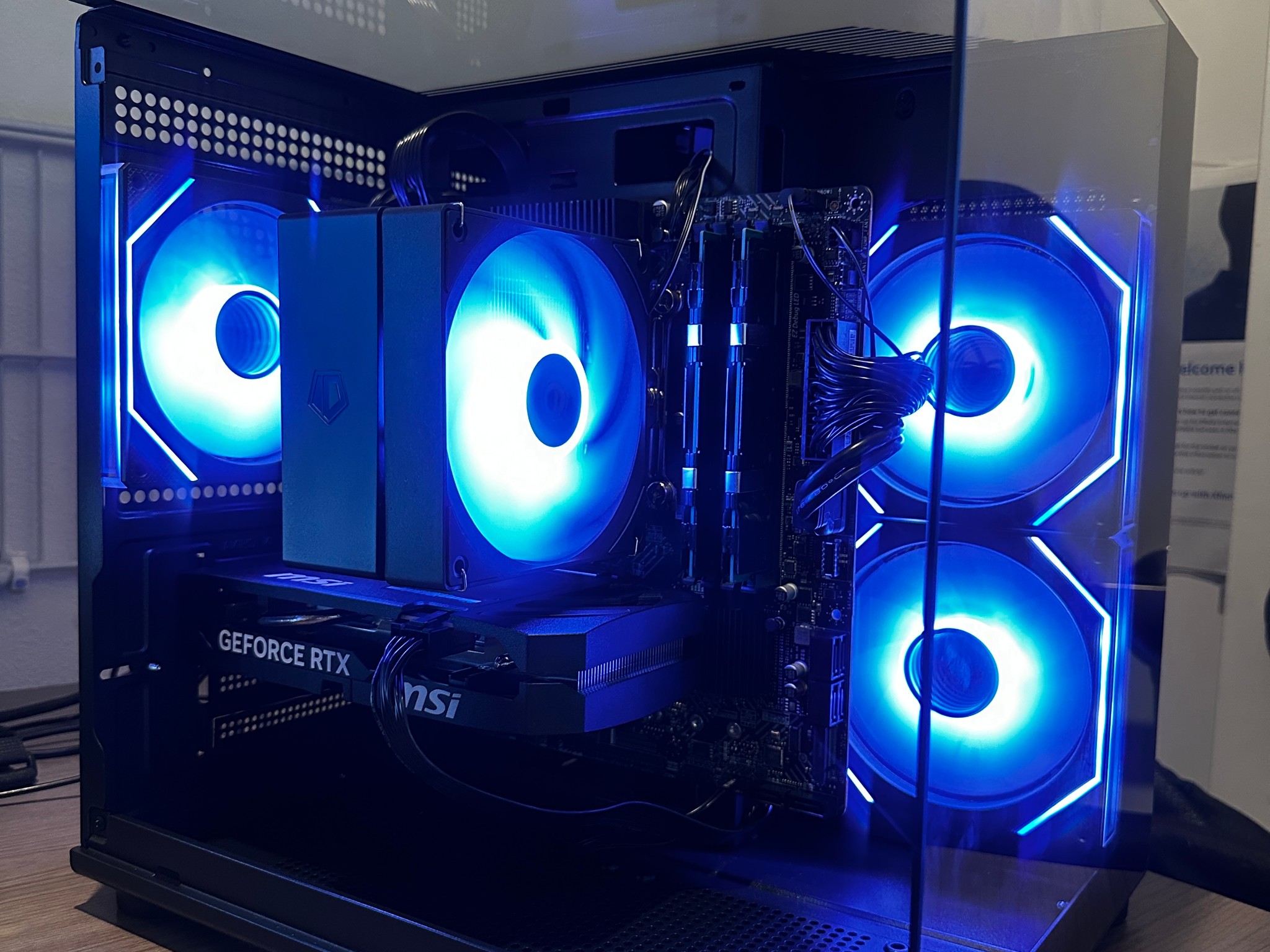 RTX 5060 FISH TANK BUILD