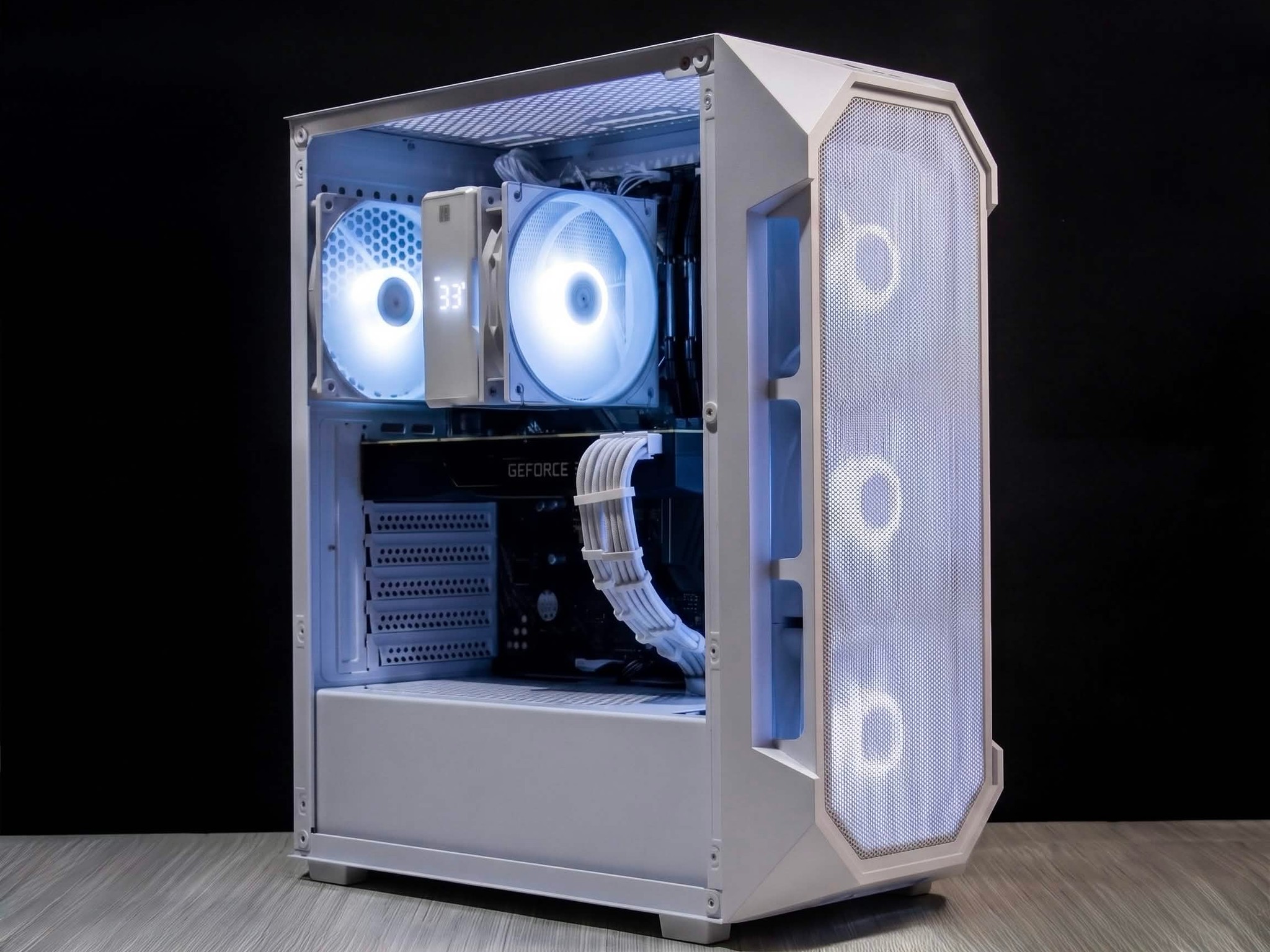 RTX 2080 Super, Ryzen 5 3600, 16GB DDR4, 2TB Storage, WiFi - Custom Gaming PC