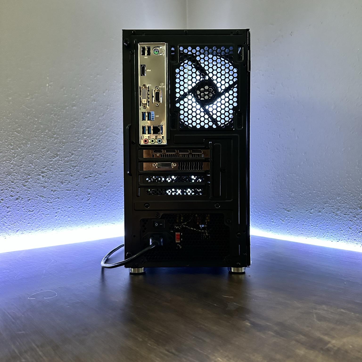 Intel i7 // RX 580 Gaming PC