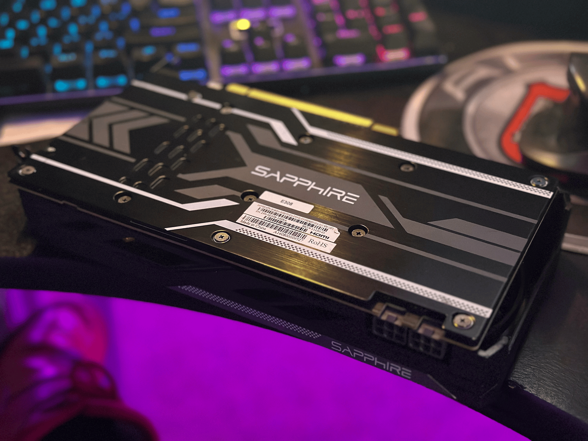 Sapphire Nitro AMD Radeon R9 380X 4GB GDDR5 graphics card (Elpida)