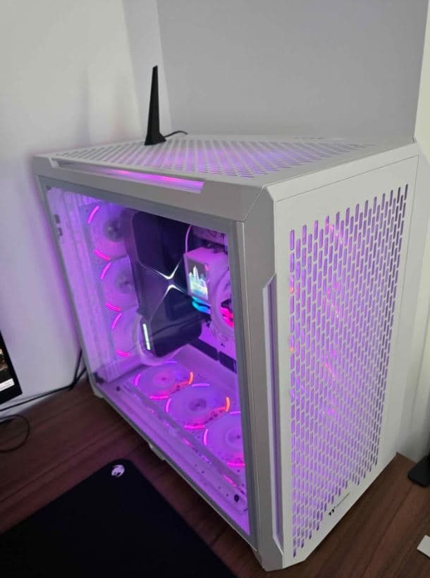 Gaming PC Ryzen 9800X3D & RTX 5080