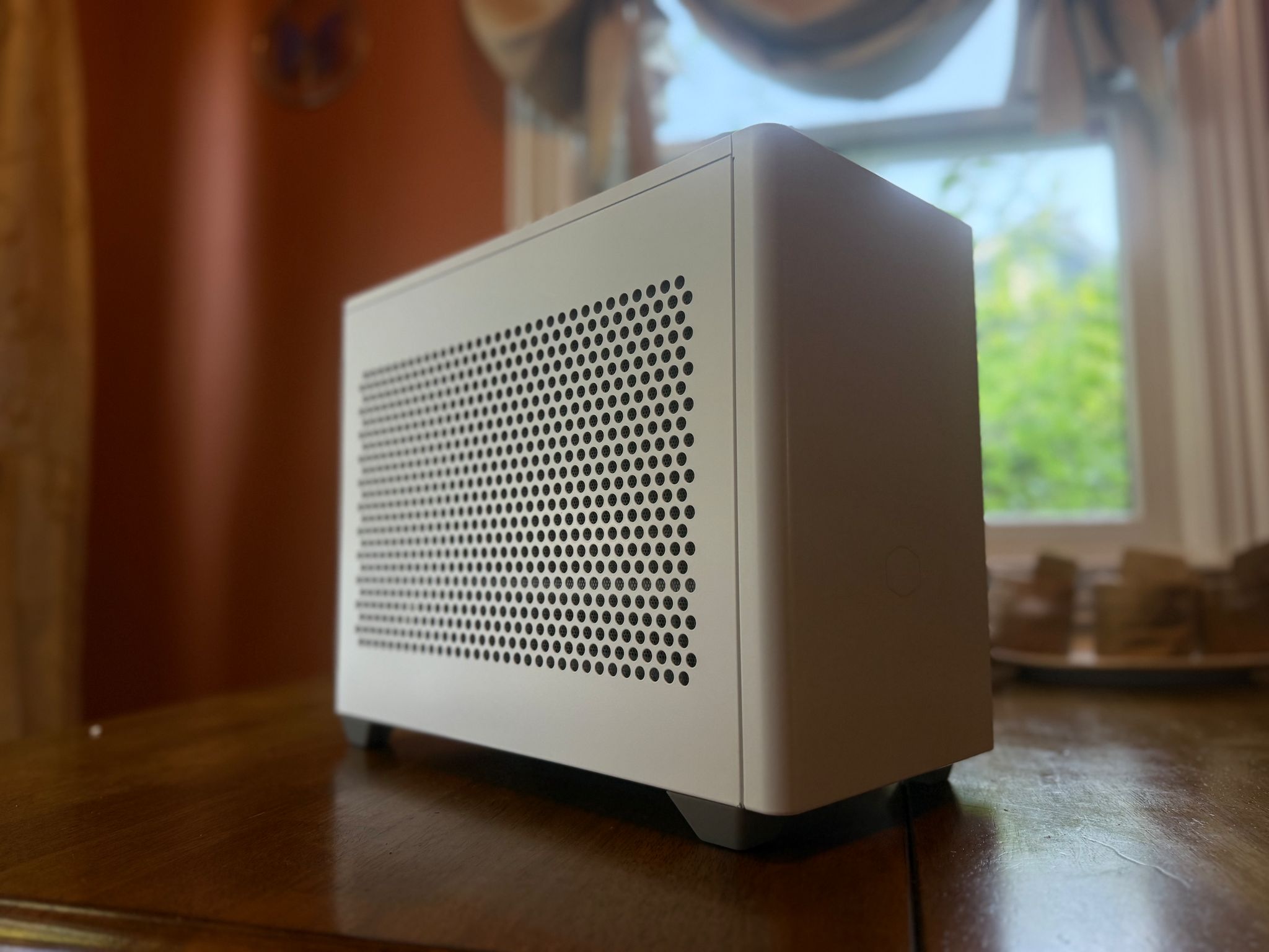 ▫️Small Form Factor▫️ RX 9060 XT 16GB | Ryzen 5700X | 32GB DDR4 | 2TB SSD