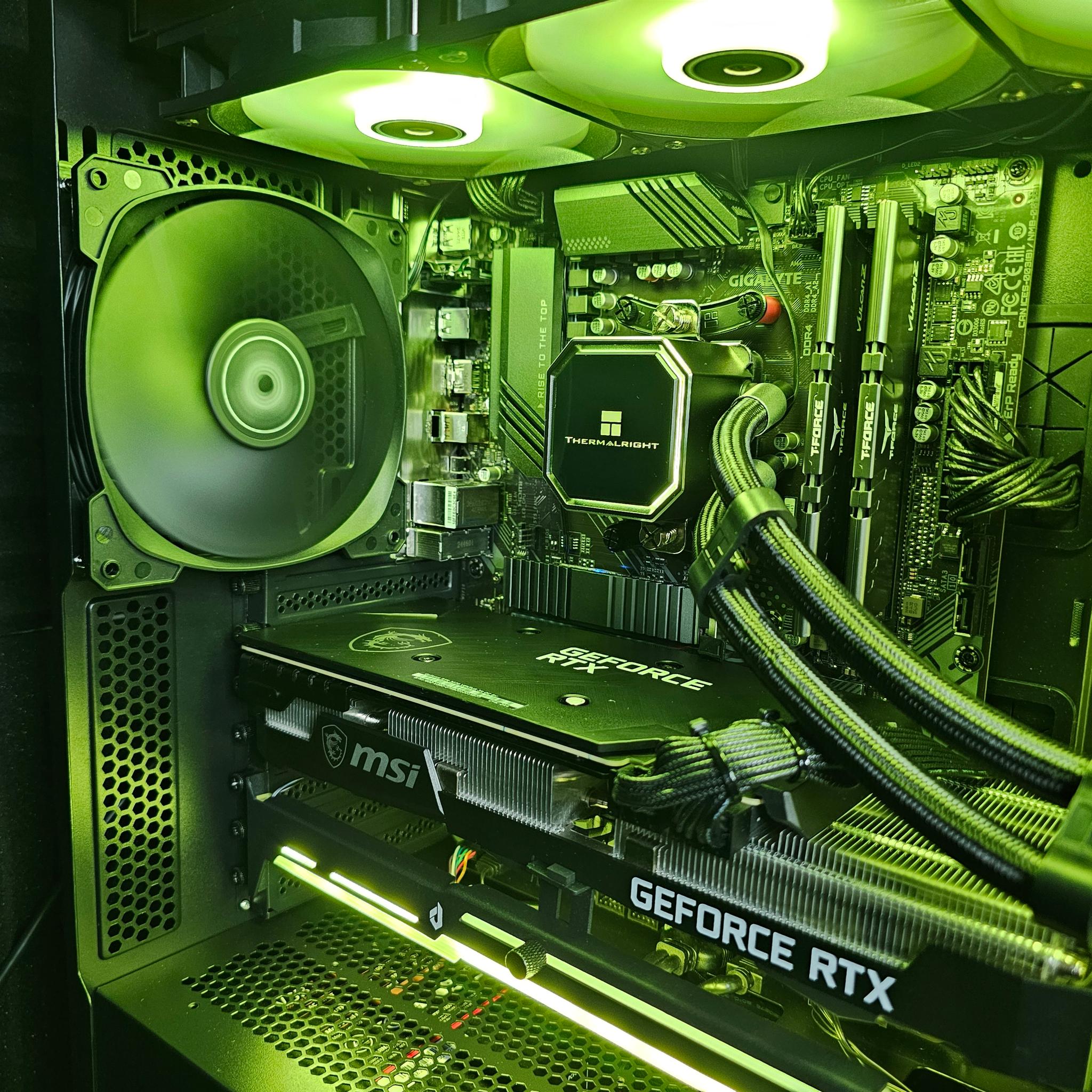 903 Lightup! Ryzen 7 3700X | RTX 3070 | 16GB DDR4 | 1TB SSD | Windows 11 | Gaming PC