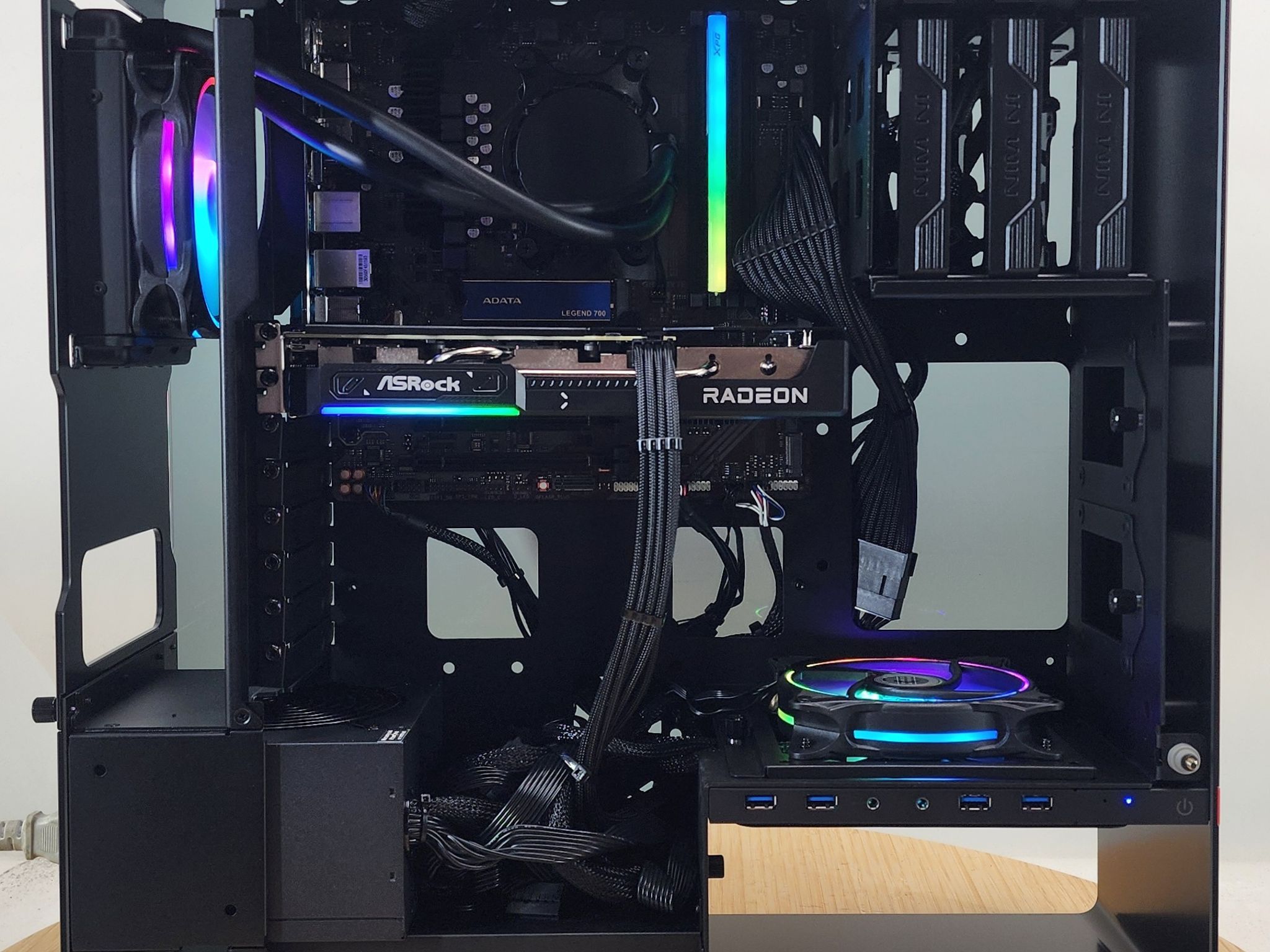 Gaming PC Ryzen 7 9700X 16GB RAM 1TB SSD RX 9060 8GB Windows 11 Computer