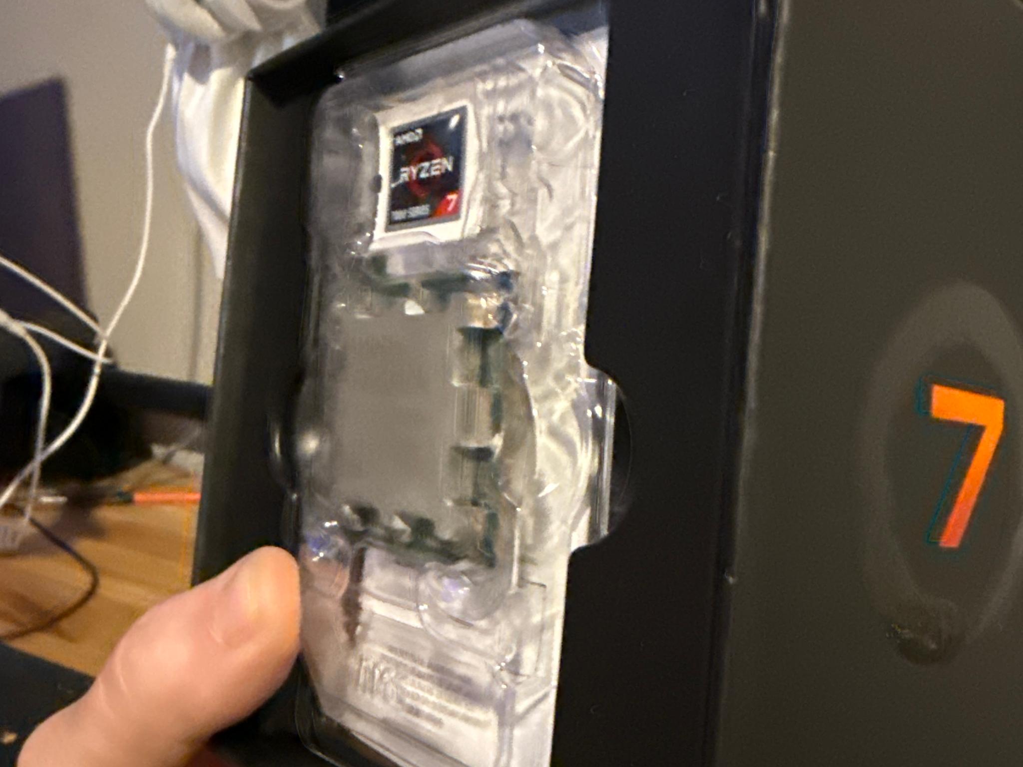 AMD Ryzen 7 7800X3D