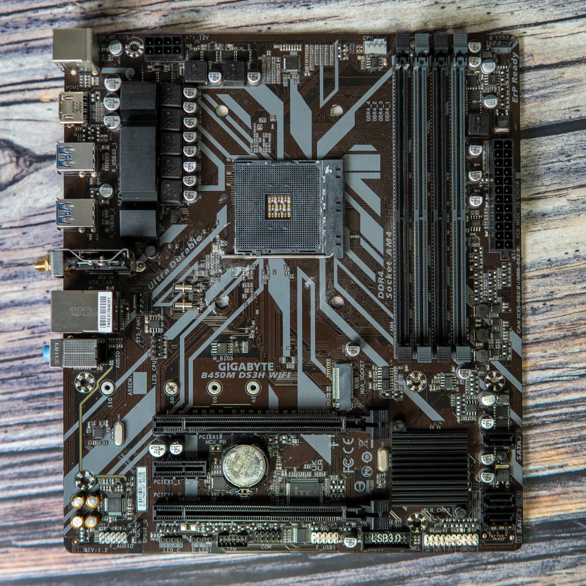 Gigabyte B450M DS3H WiFi (As-Is / For Parts or Repair)