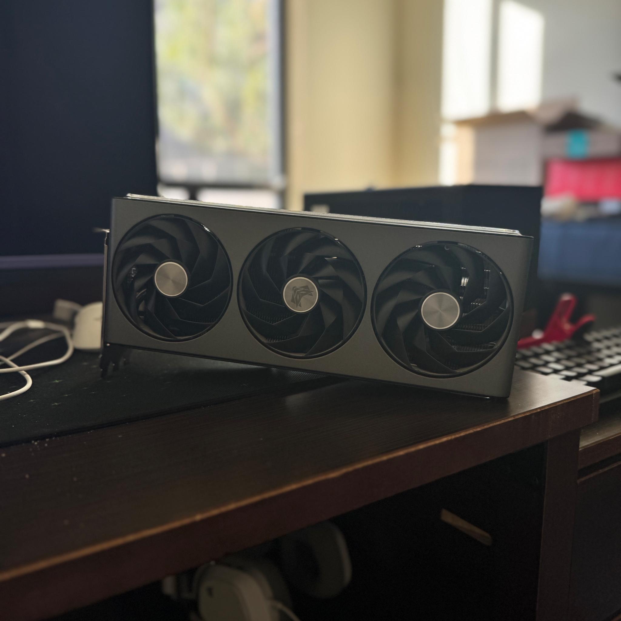 Sapphire NITRO+ Radeon RX 7900 XTX Vapor-X 24GB