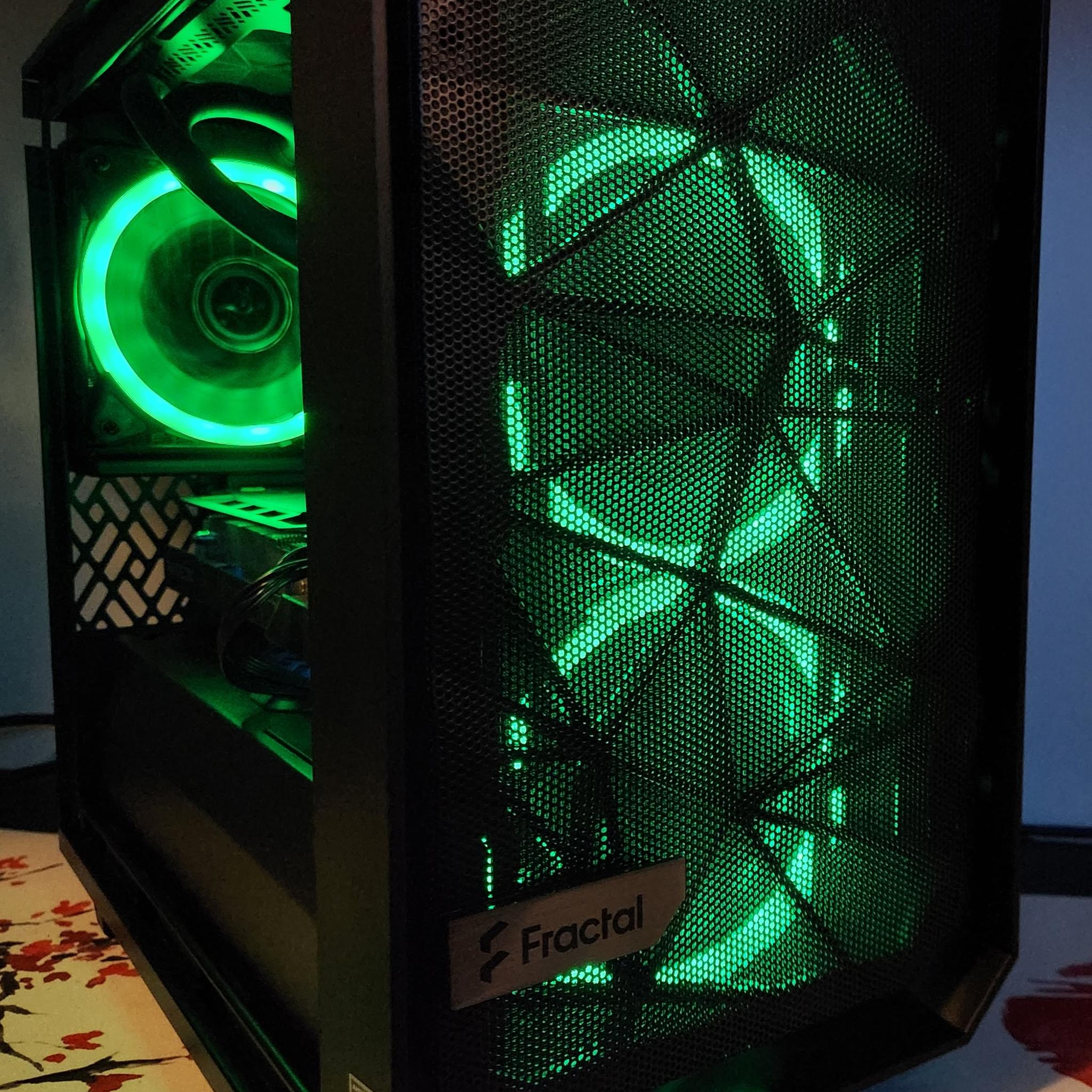 LIQUID COOLED GAMING RIG!  Ryzen 5 / 32GB RAM / 1TB SSD / RX 6600 8GB