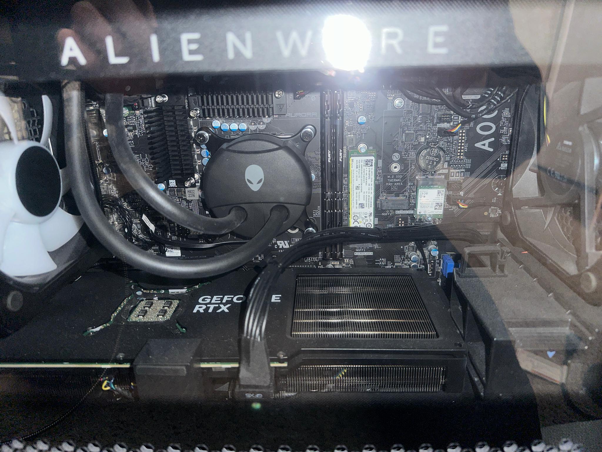 Alienware Aurora R15