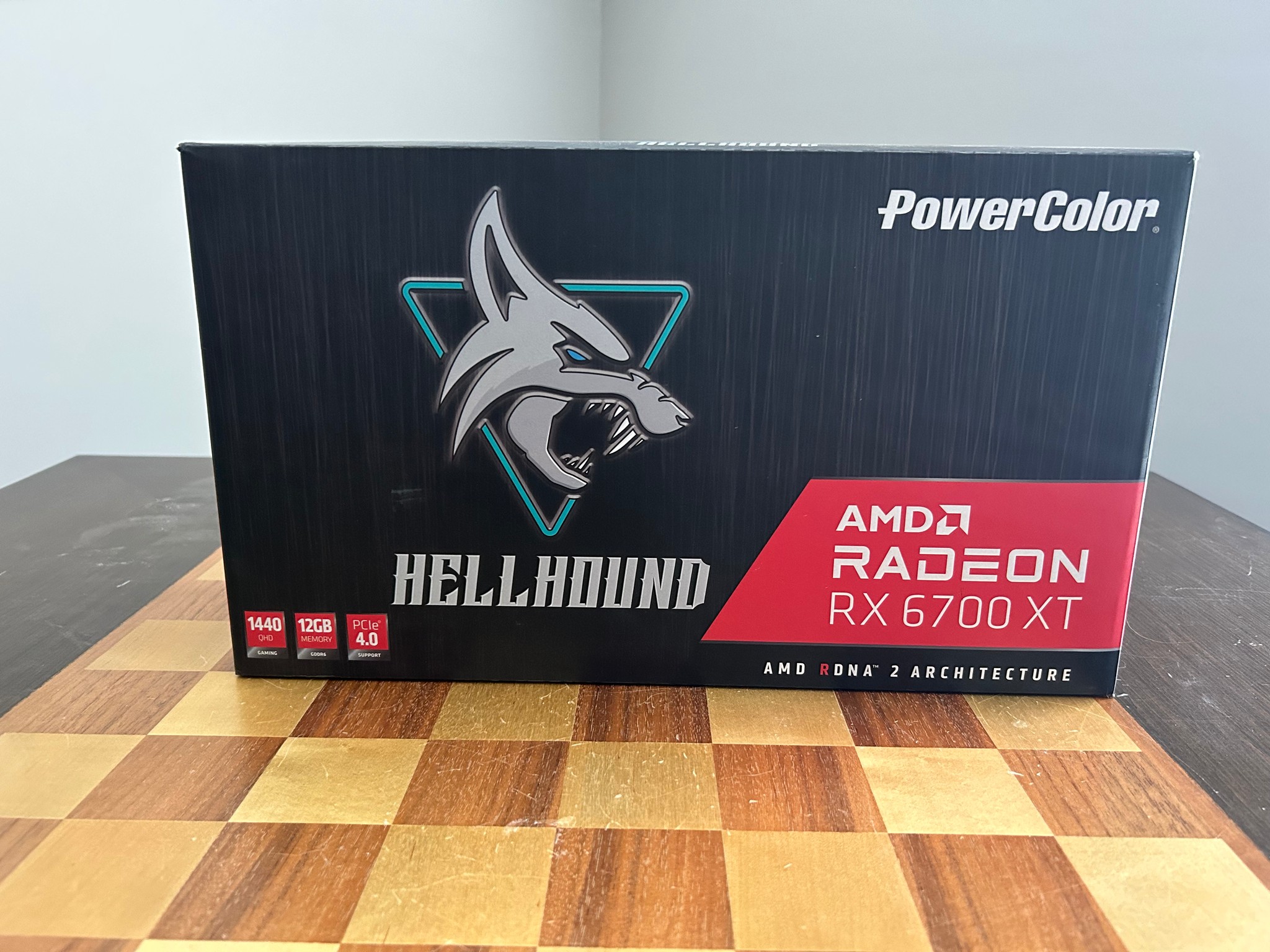 Powercolor Hellhound RX 6700XT