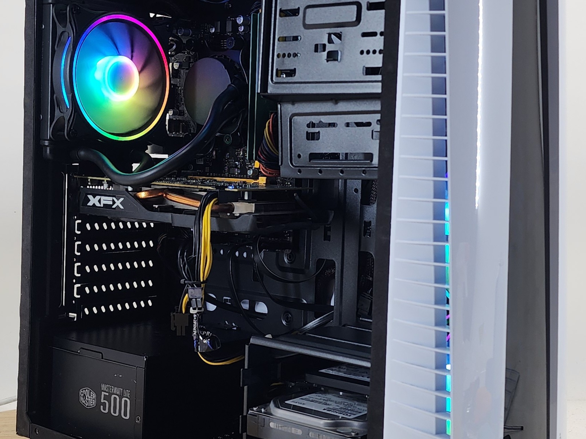 Gaming PC A10-8770 8GB RAM 128GB SSD + 500GB HDD RX 470 8GB Windows 11 Computer