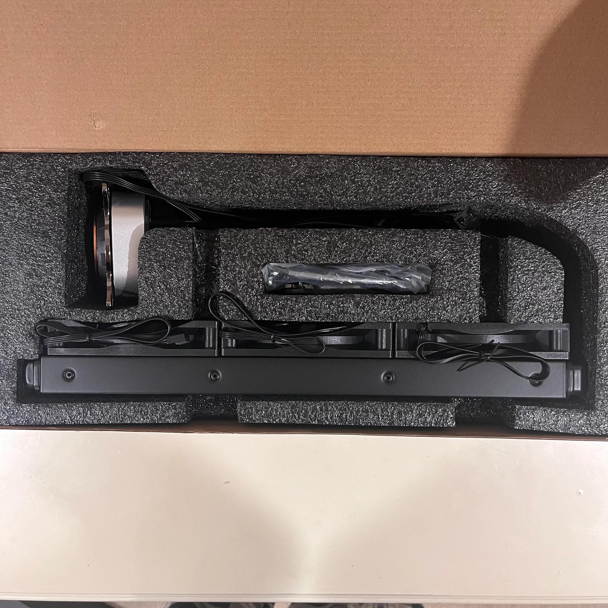 Like New EVGA CLC 360mm AIO (Black)