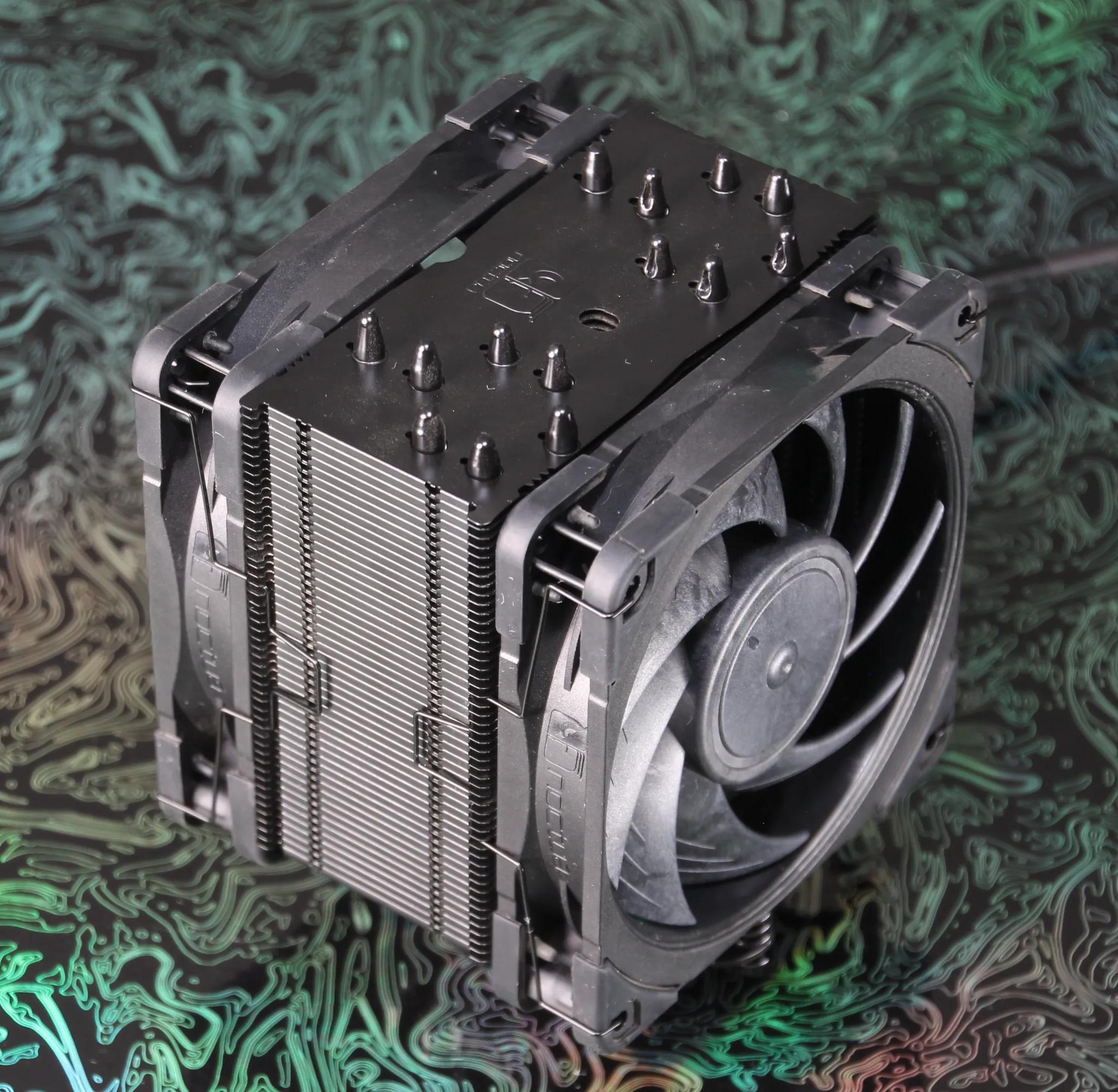 Noctua NH-U12A chromax.black CPU Cooler