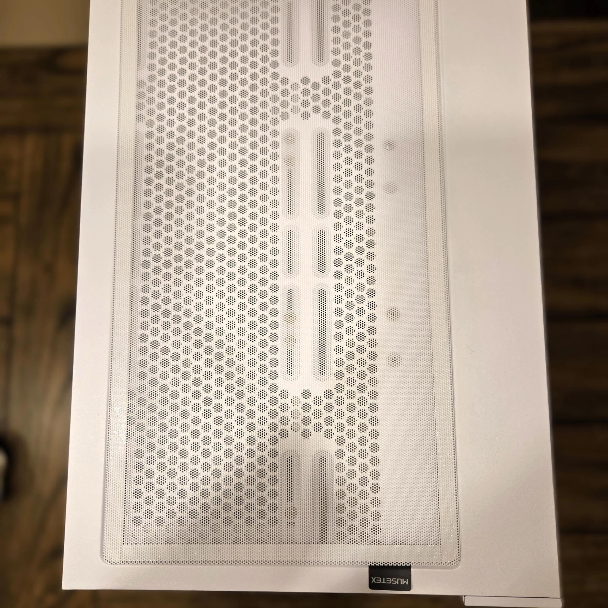 🐶 The Dalmatian 🐶 | i5-14600KF | RTX 5070 | LCD AIO | 32GB DDR5 | 2TB SSD