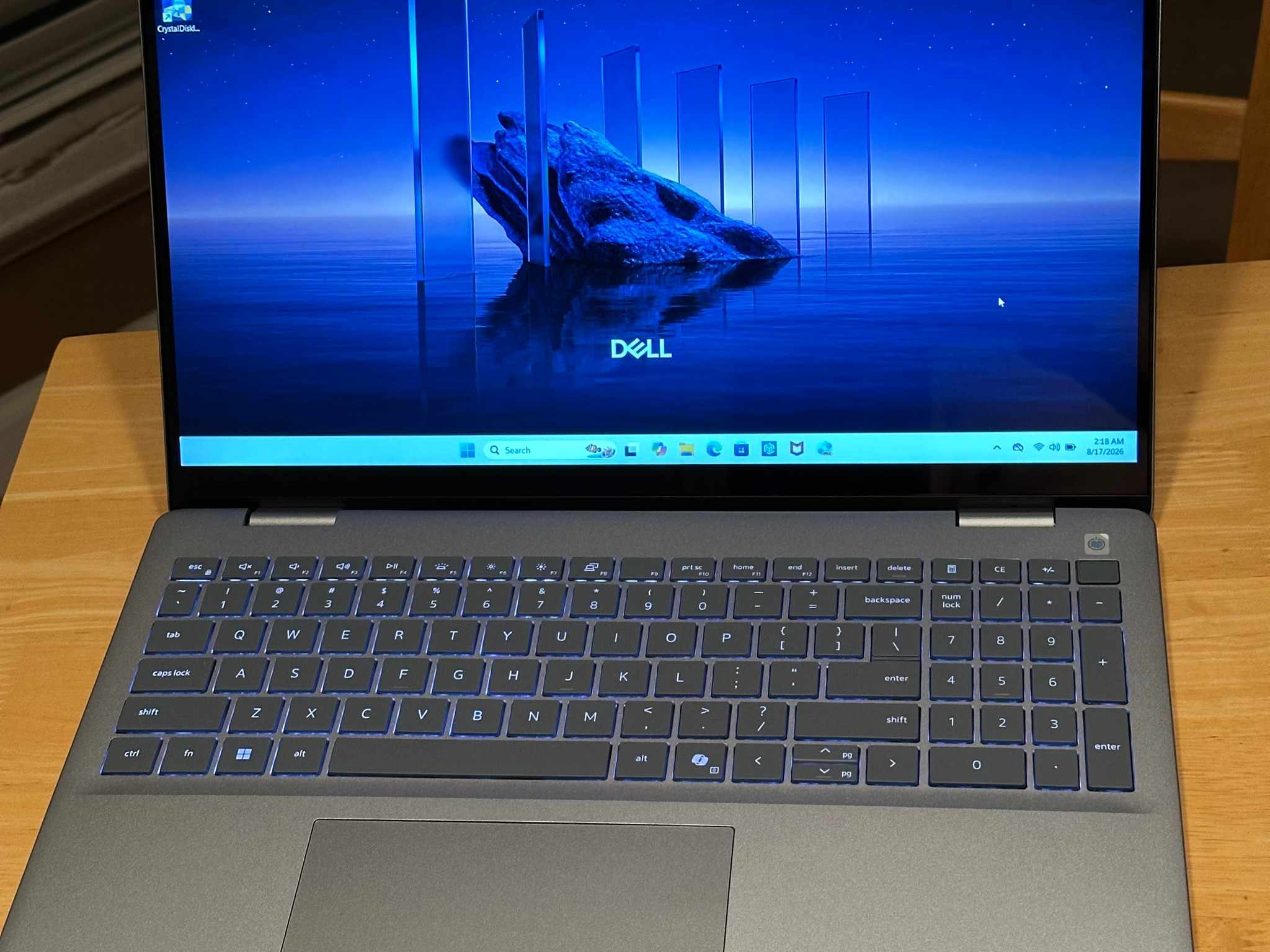 Dell - Plus 16" 2K 2-in-1 Touchscreen Laptop - Intel Core Ultra 7 256V - 16GB RAM - 1TB Storage