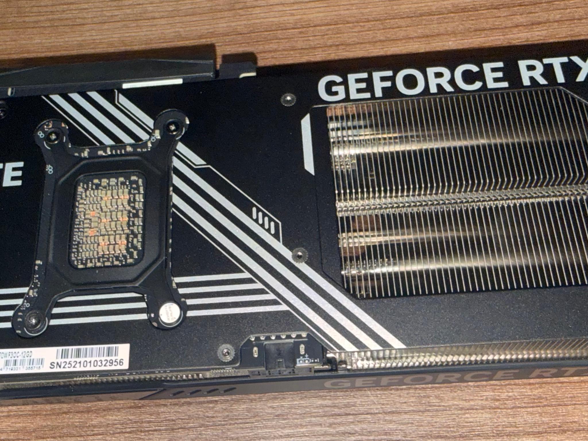 GIGABYTE GeForce RTX 5070 WINDFORCE OC SFF 12G