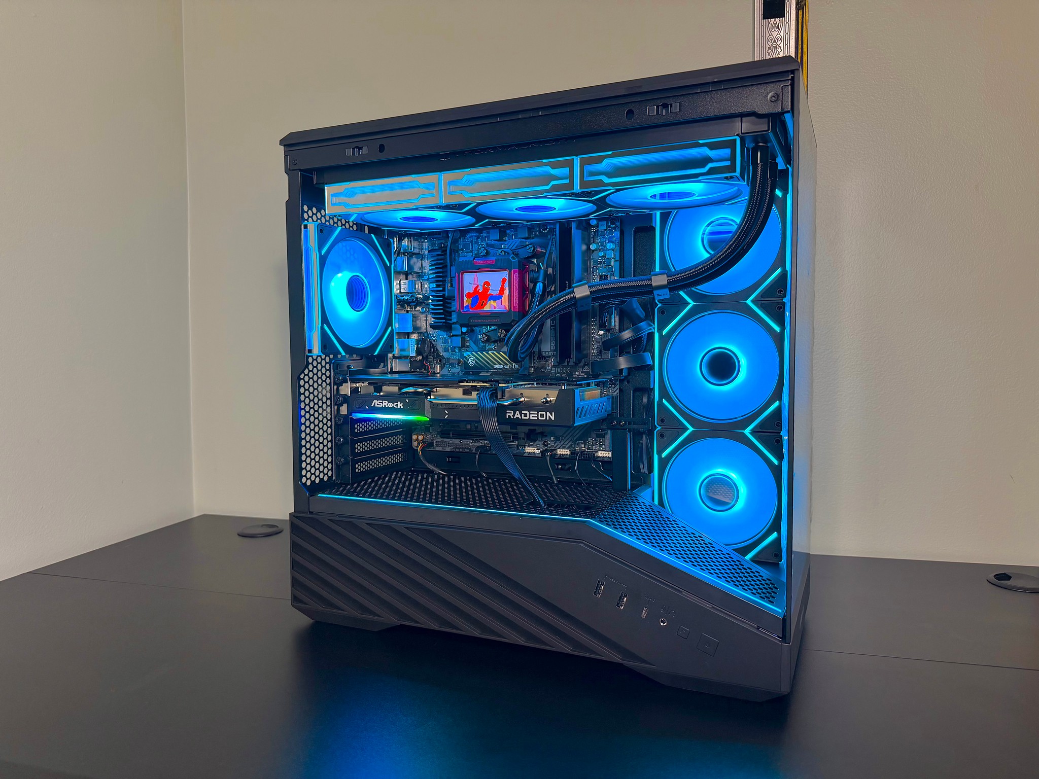 R7 7700X | 9060XT 16GB OC | 32GB DDR5 | 1TB Gen4 | LCD Screen Liquid Cooler Gaming PC