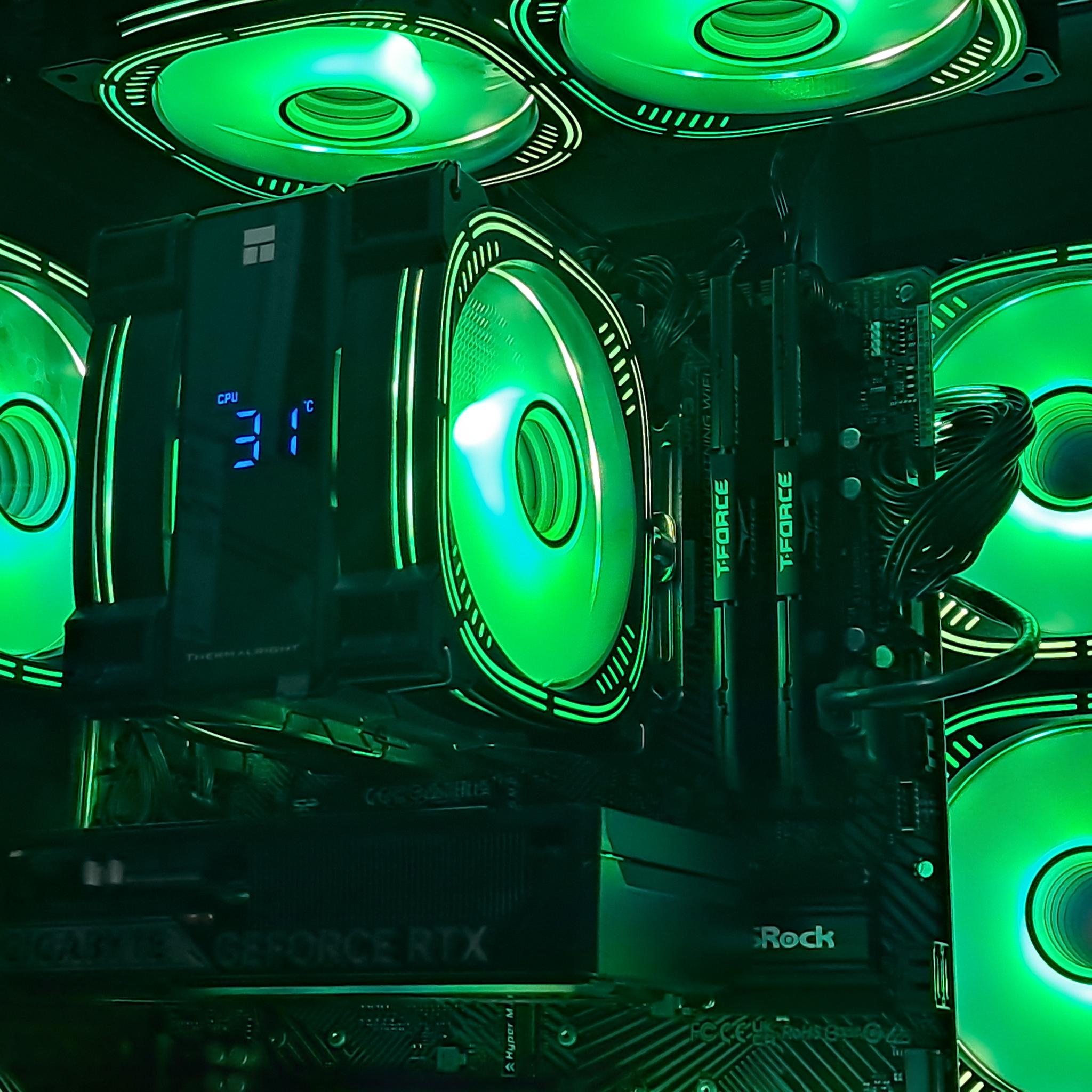 Airflow King 👑 RTX 5060 | Ryzen 5 8400F | 32GB DDR5 | Digital CPU Display | 1TB SSD | WiFi!