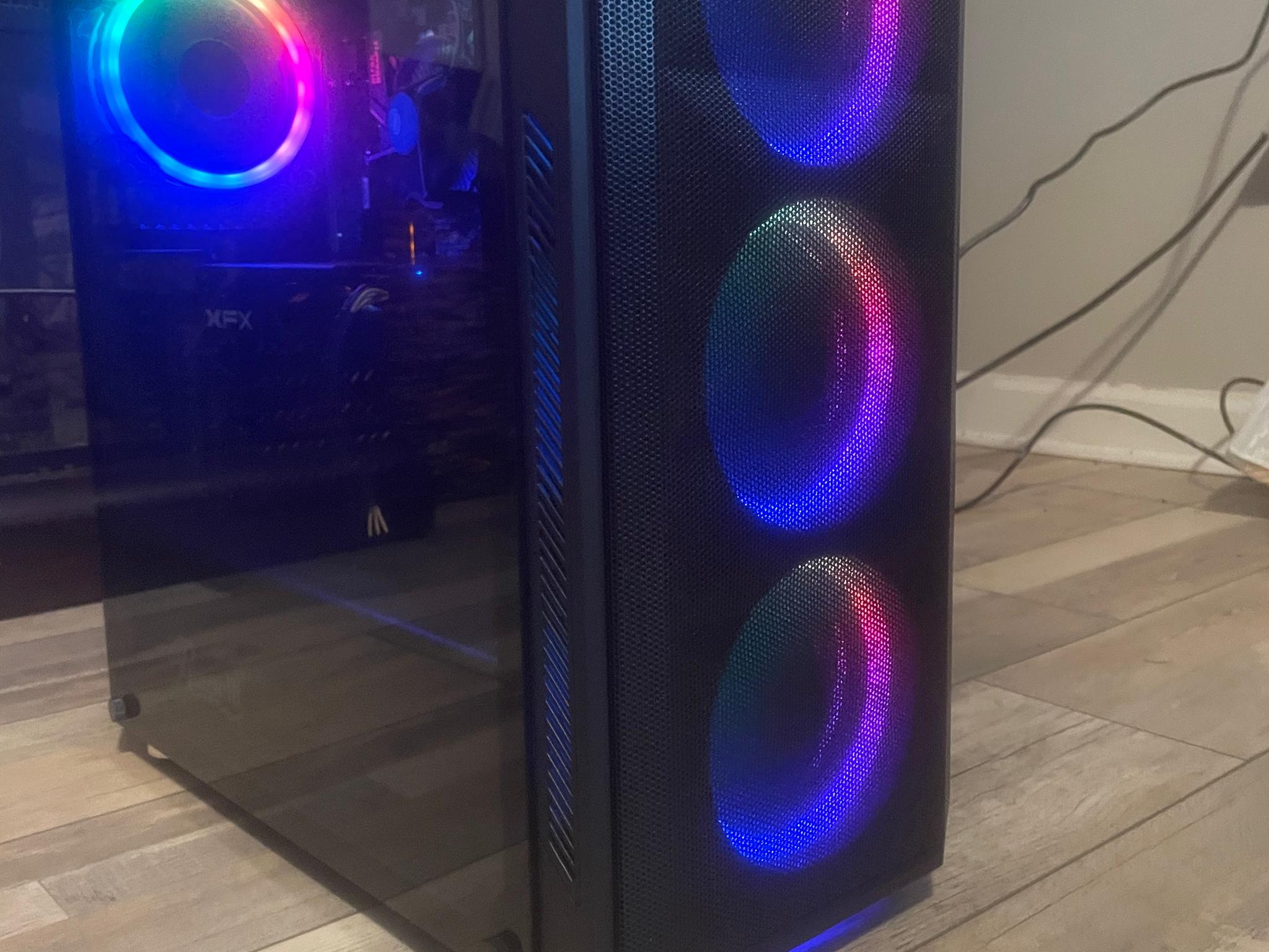 Gaming PC i7 RX 580 16GB ram SSD
