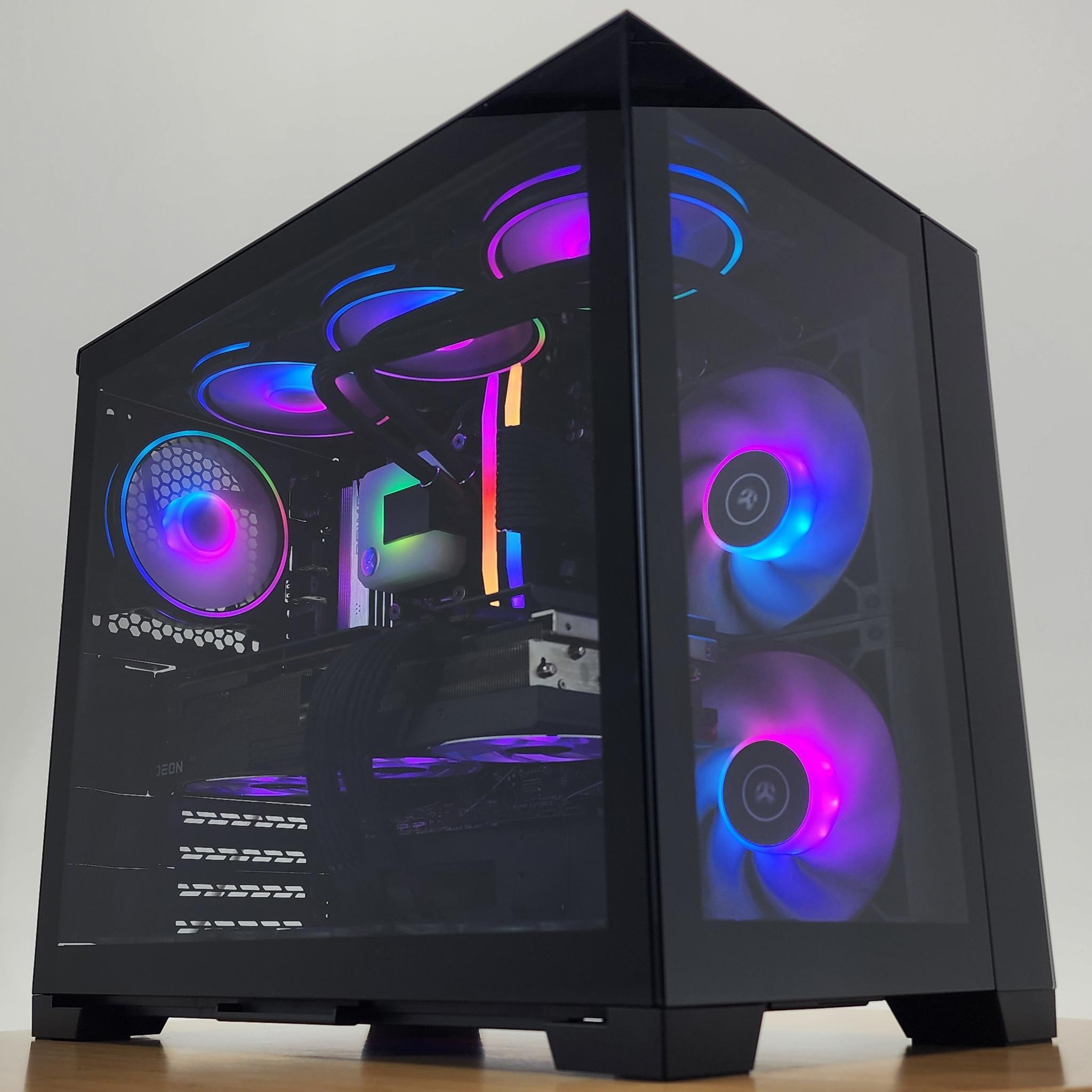 Gaming PC Ryzen 7 7800X3D 32GB RAM 2TB SSD RX 7900 XT 20GB Windows 11 Computer