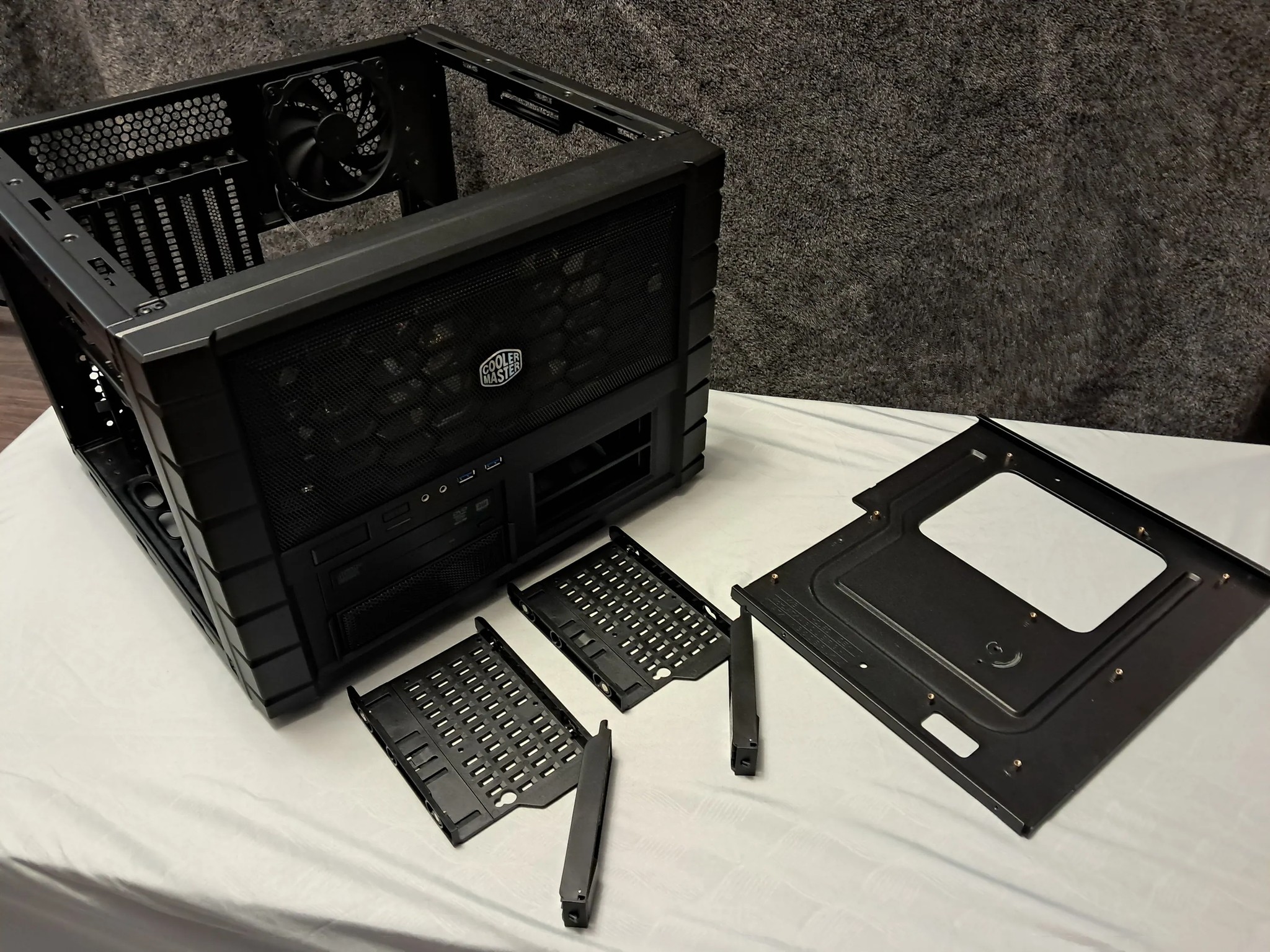 Cooler Master HAF XB EVO High Airflow LAN Box