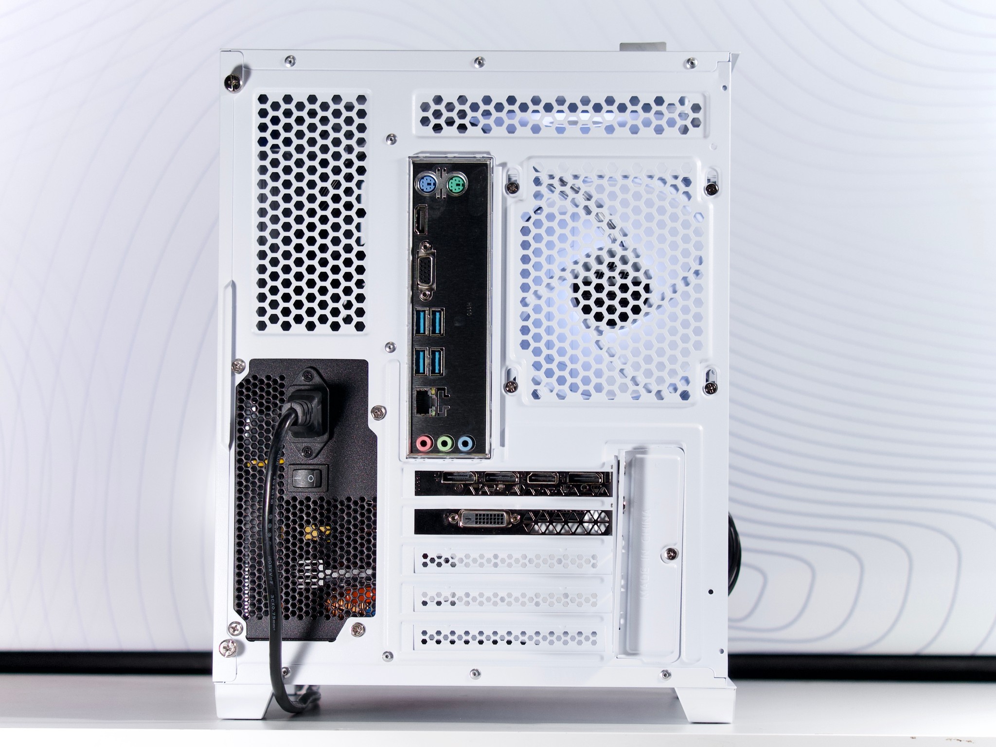 FINAL! | RTX 2070 8GB | Ryzen 5 3600 | 16GB | 512GB NVMe | Clean White Build| $550