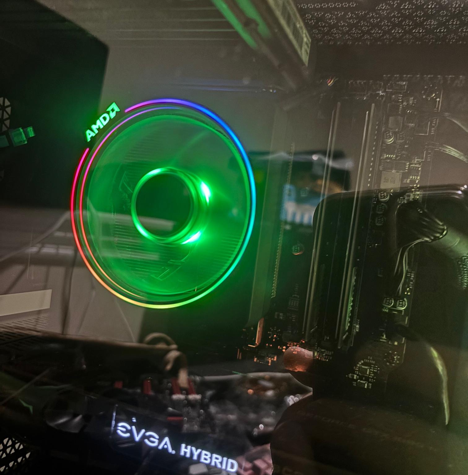 Gaming PC Ryzen 7 3700X | 1080 TI | 16GB Ram | 512GB SSD