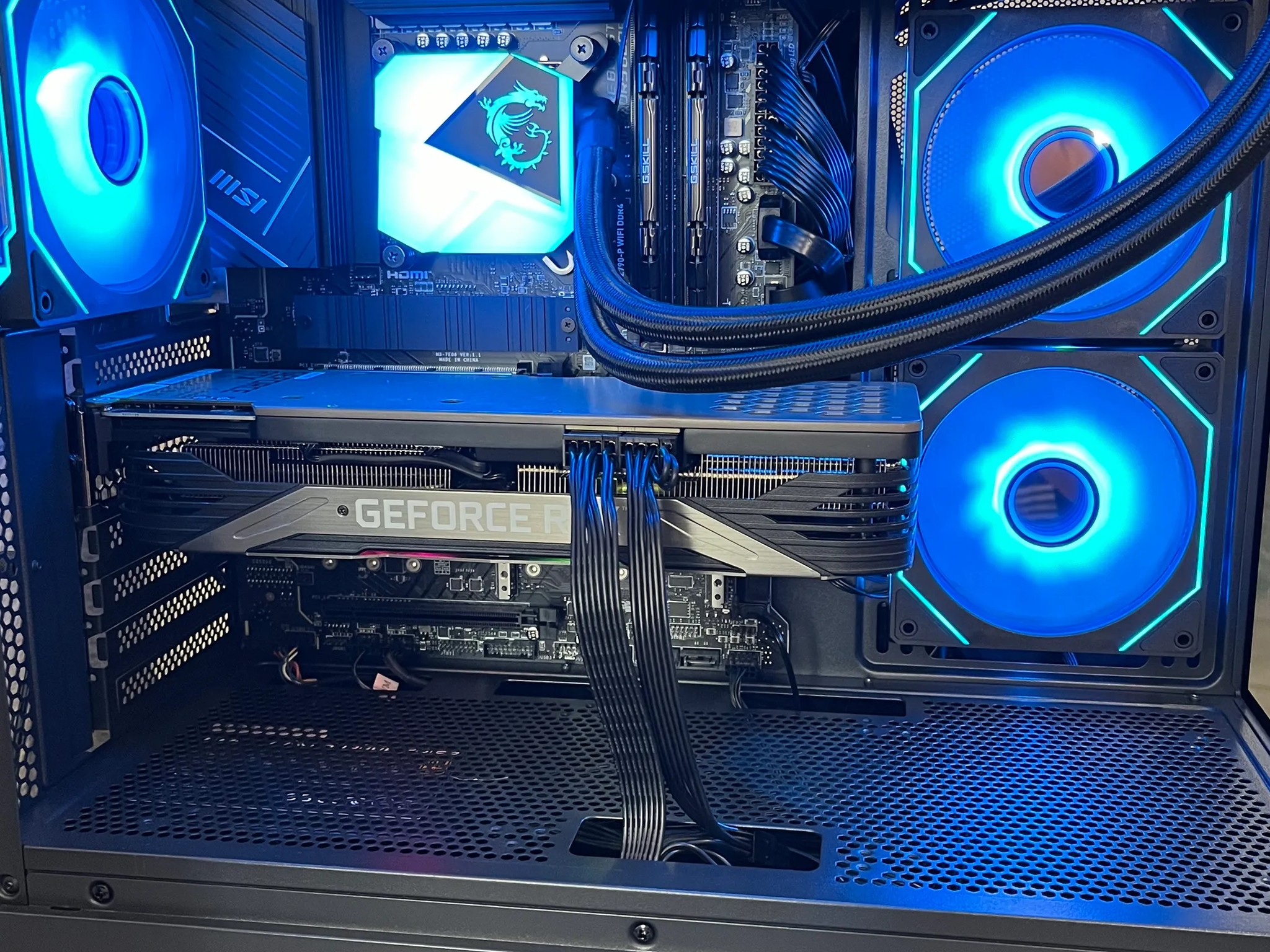 1080p/1440p Gaming PC | RTX 3080 | Intel i5 12600kf | 16 GB RAM | 1 TB M.2 SSD | Wifi